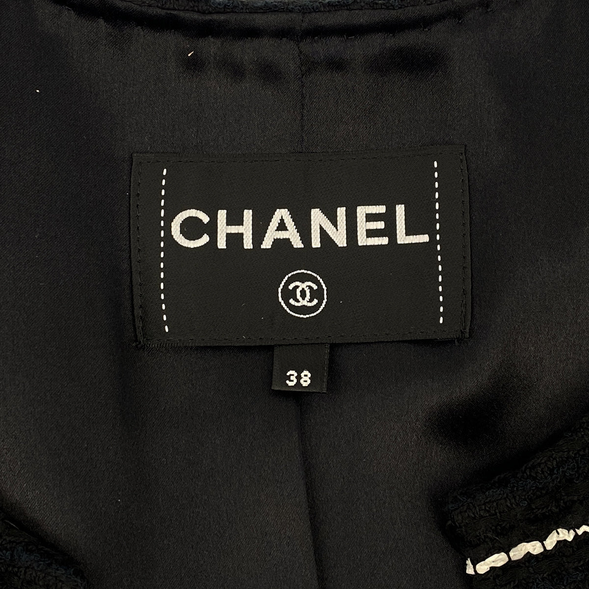 CHANEL COCO BUTTON CHECK PATTERN TWEED LONG COAT BLACK WHITE COTTON 38 P75 RTW 90319633