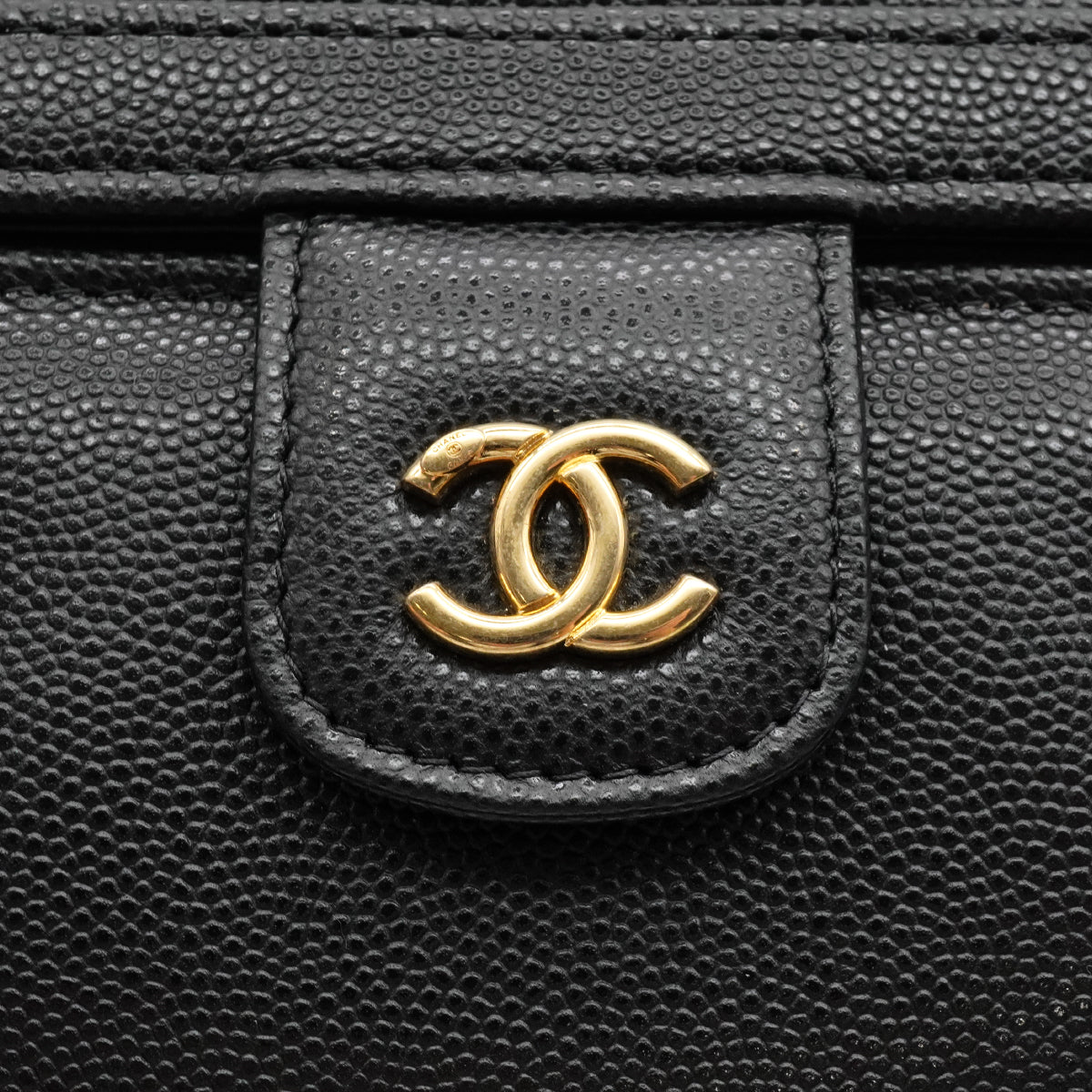 CHANEL PREPPY COCO LONG VANITY BLACK CAVIAR SKIN GOLD HARDWARE 90330277