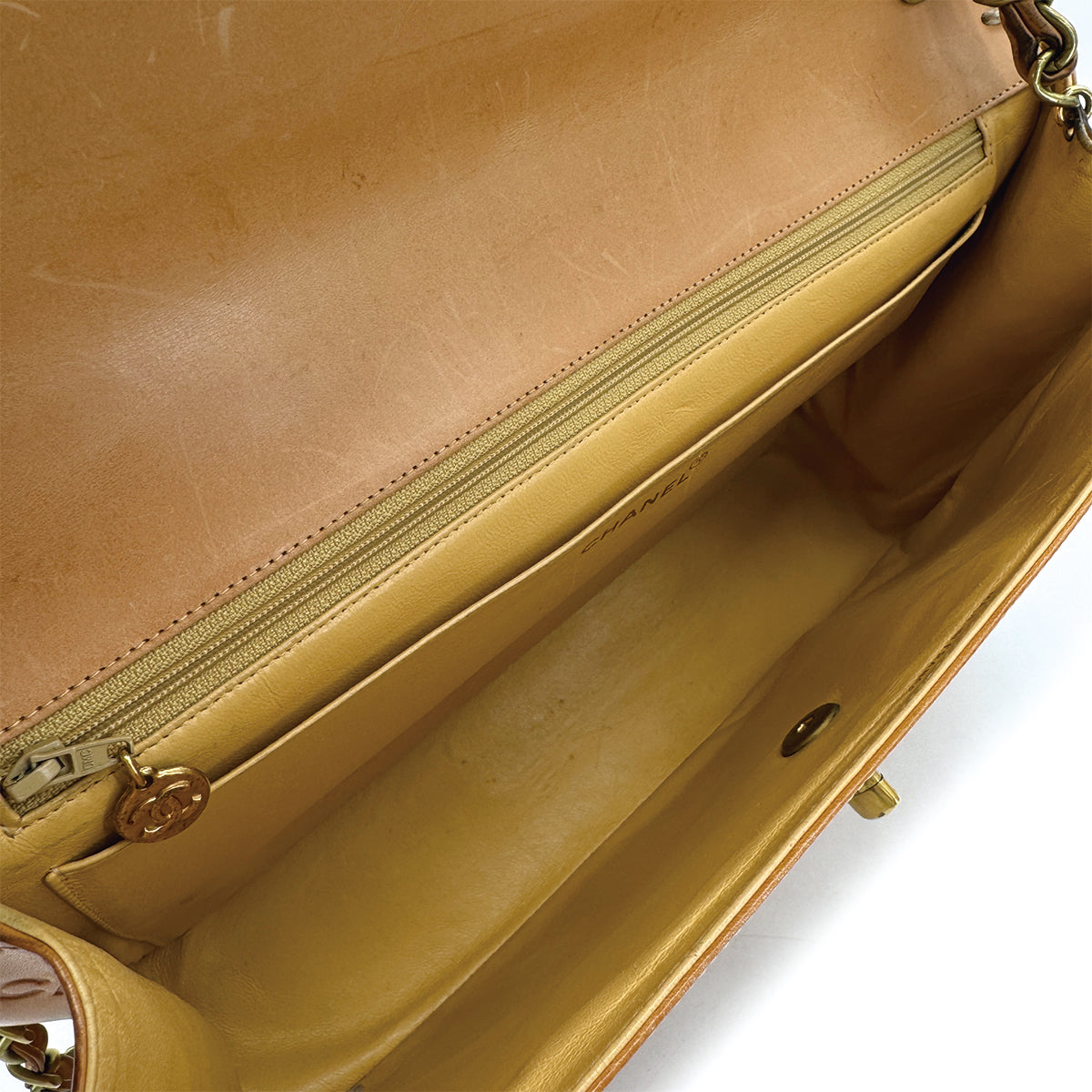 CHANEL VINTAGE COCOMARK LOGO EMBOSSED CHAIN SHOULDER BAG LIGHT BROWN LEATHER GOLD HARD WARE 90311983