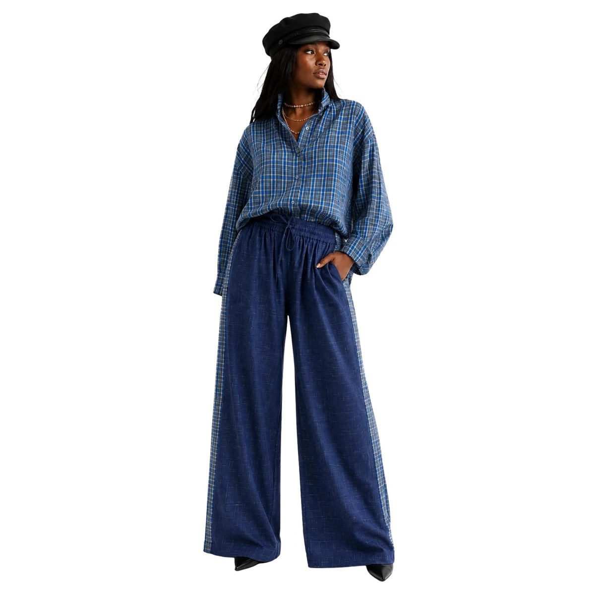 CONTRAST CHECK CO-ORD SET زوج (SHIRT & PANTS قميص وبنطلون) “JANE EYER"