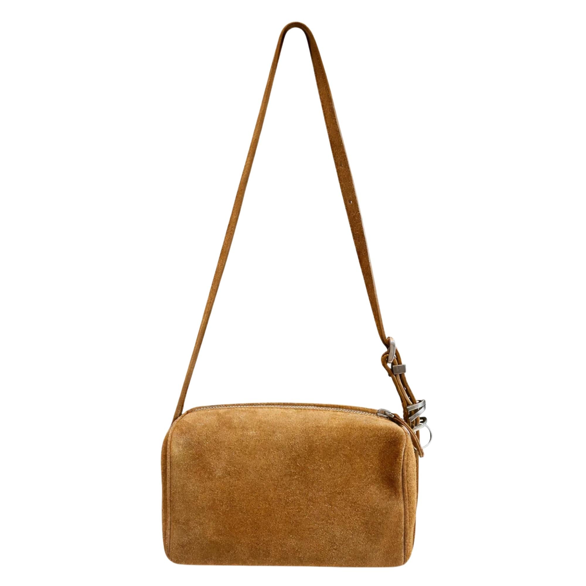 CUBE BEAN SUEDE BAG (شنطة)