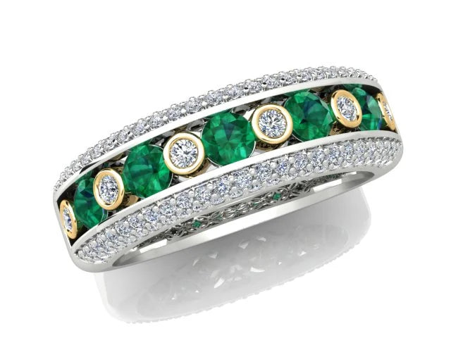 0.55ct Emerald and 0.42ct Diamond Ring in 18K Yellow Gold