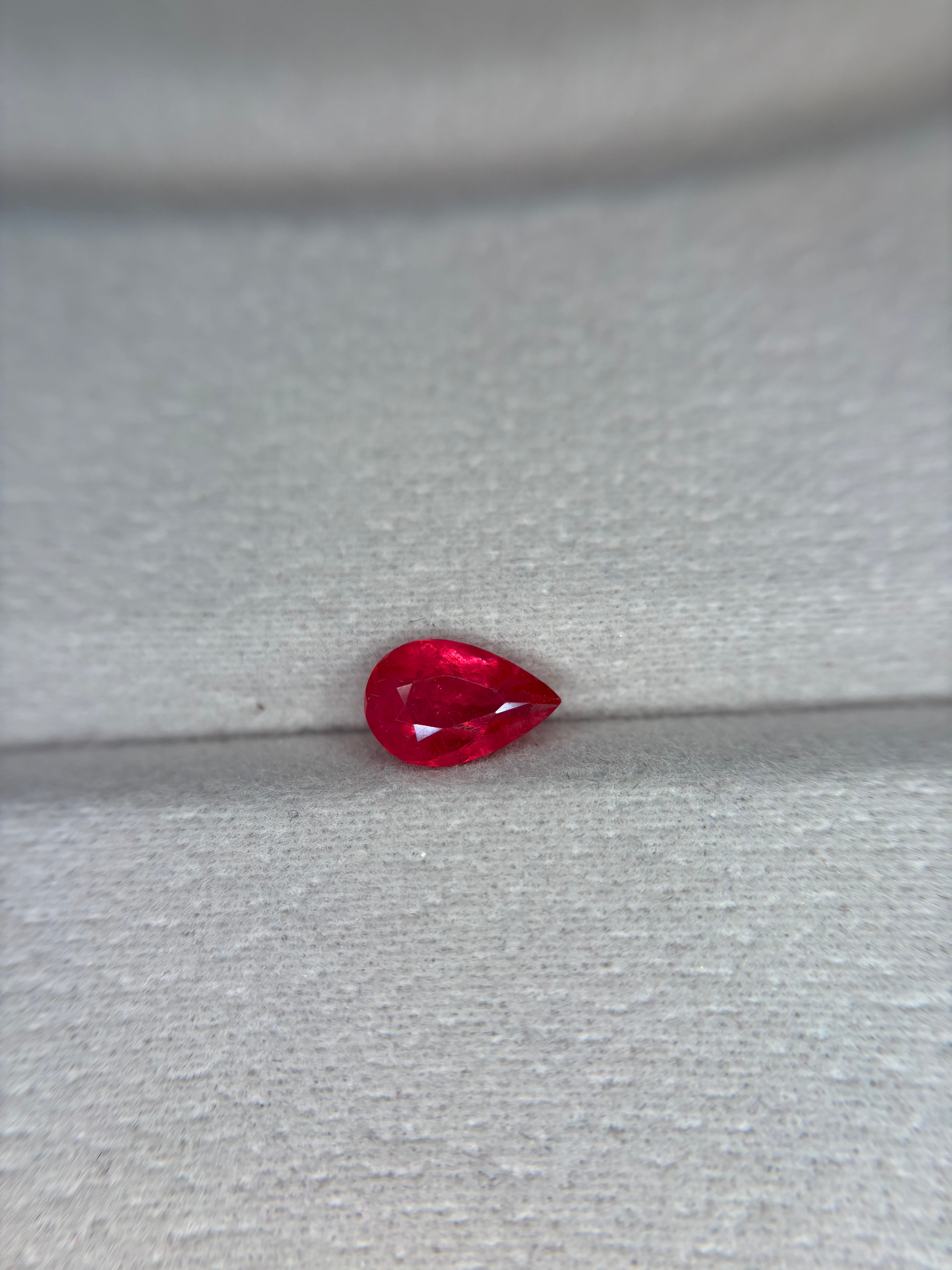 Luxury Promise 1.29ct Gem Quality Rhodonite* (6.52 box) THAIC0346