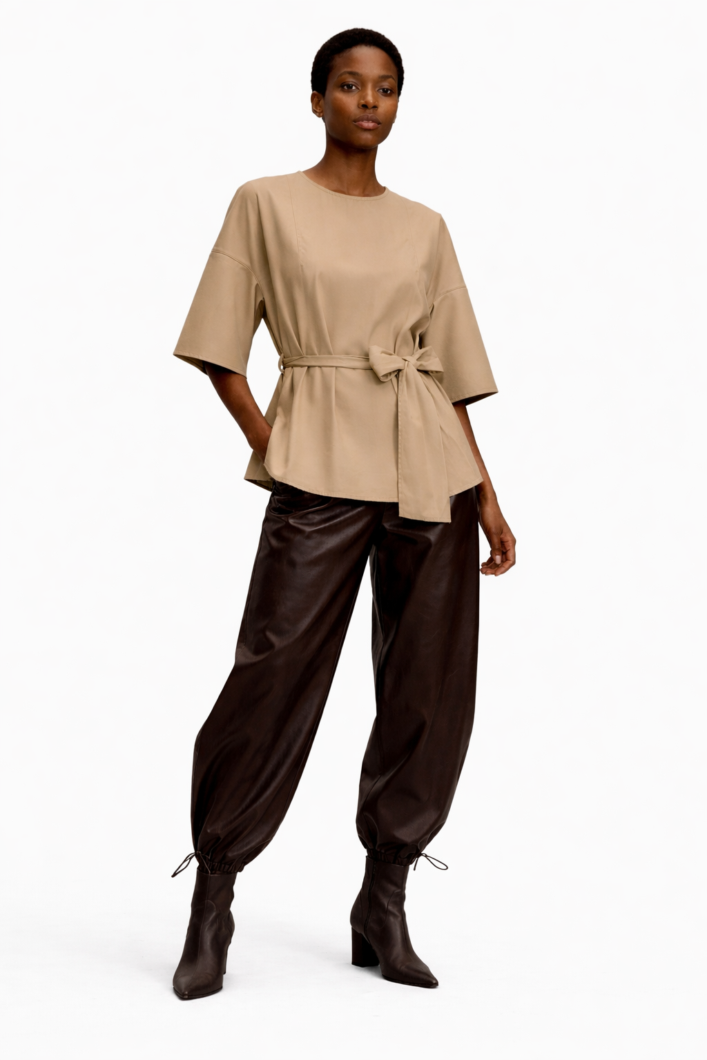 ROUND NECK TOP “FFIXXED STUDIOS”