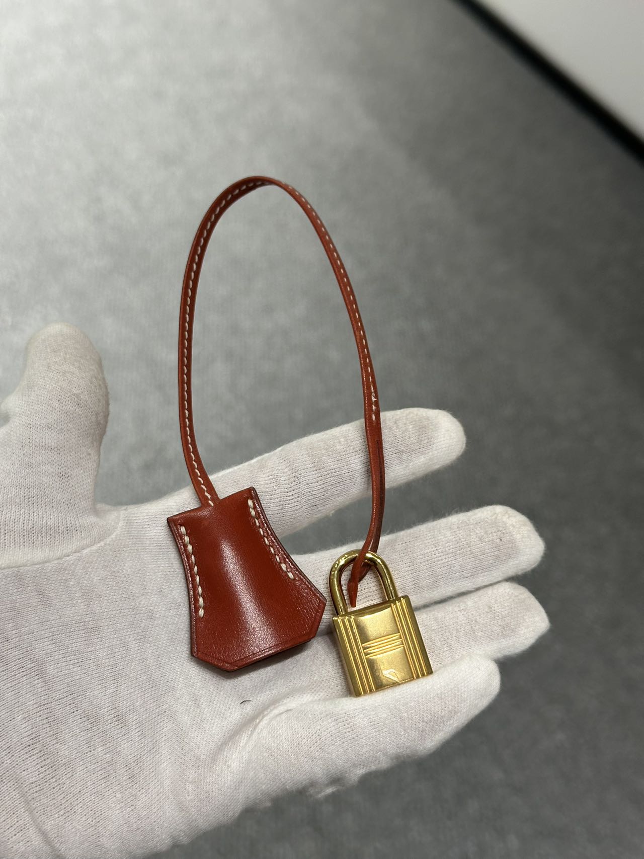 Hermès HAC 32 Brick Red Box Leather Stamp B Pristine Condition