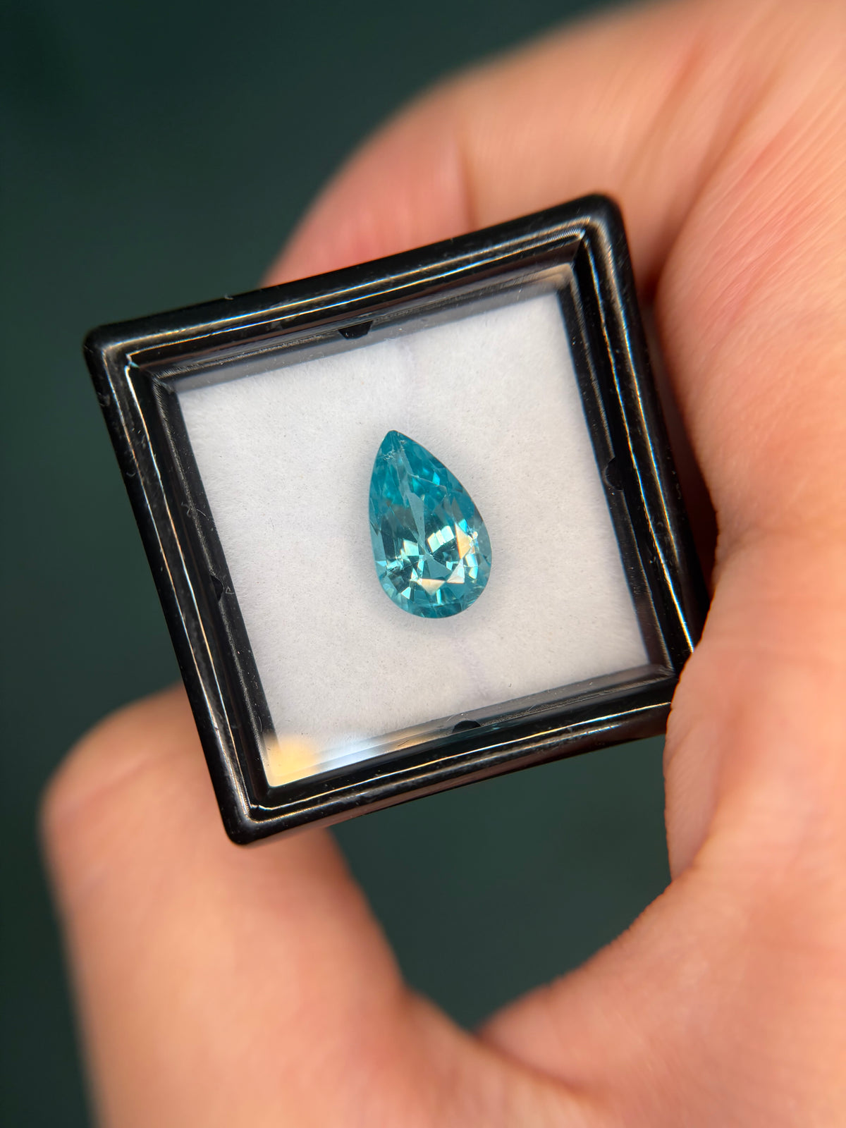 3.42ct Blue Zircon THAIC1345