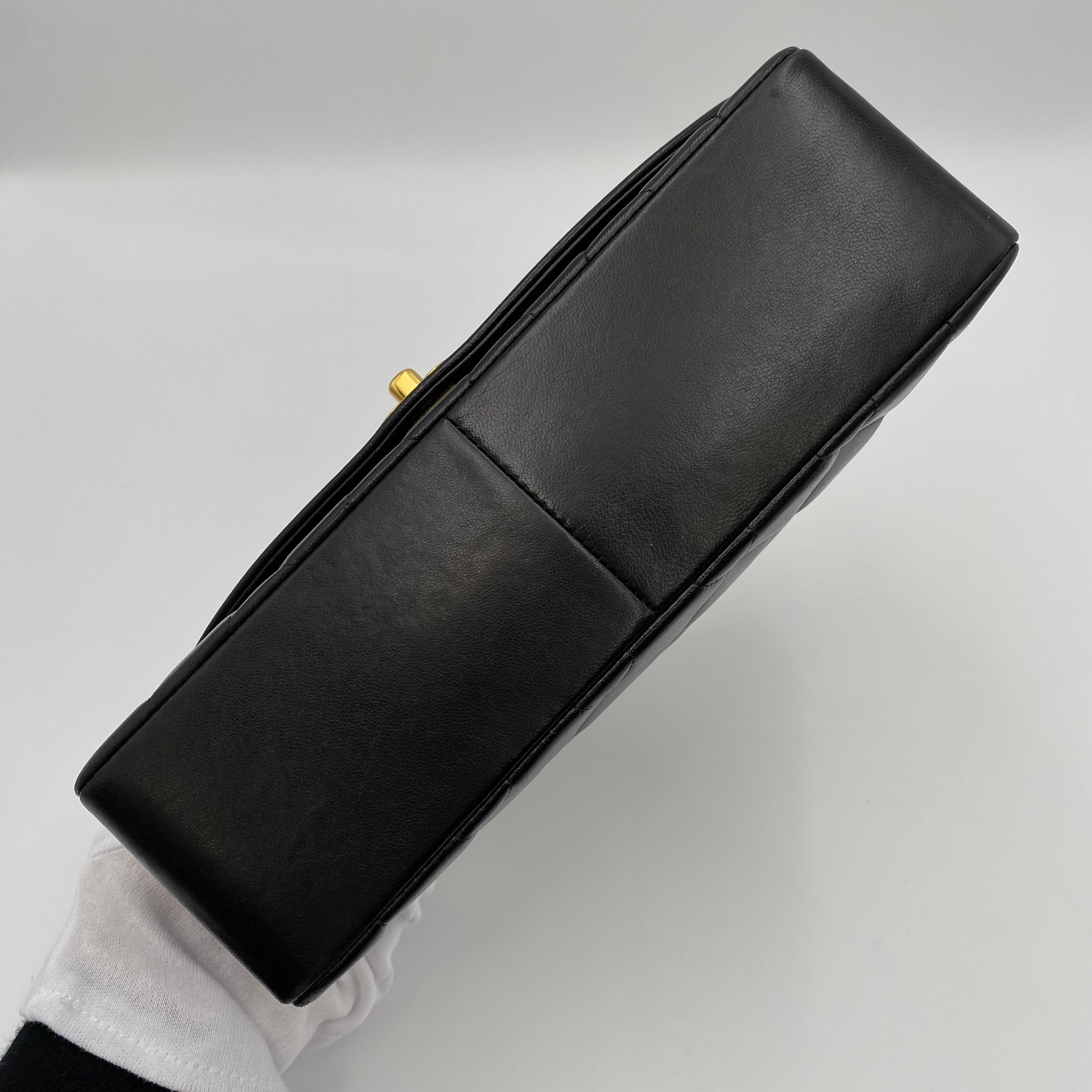 CHANEL VINTAGE DIANA MEDIUM CHAIN SHOULDER BAG BLACK LAMB SKIN 90220274