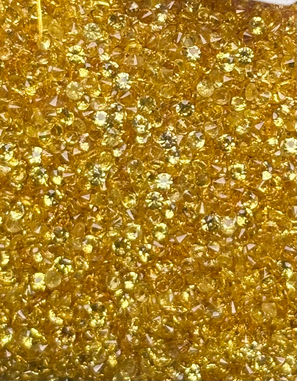 5.00ct Golden Sapphire Sugar Box 1.6mm THAIC0980