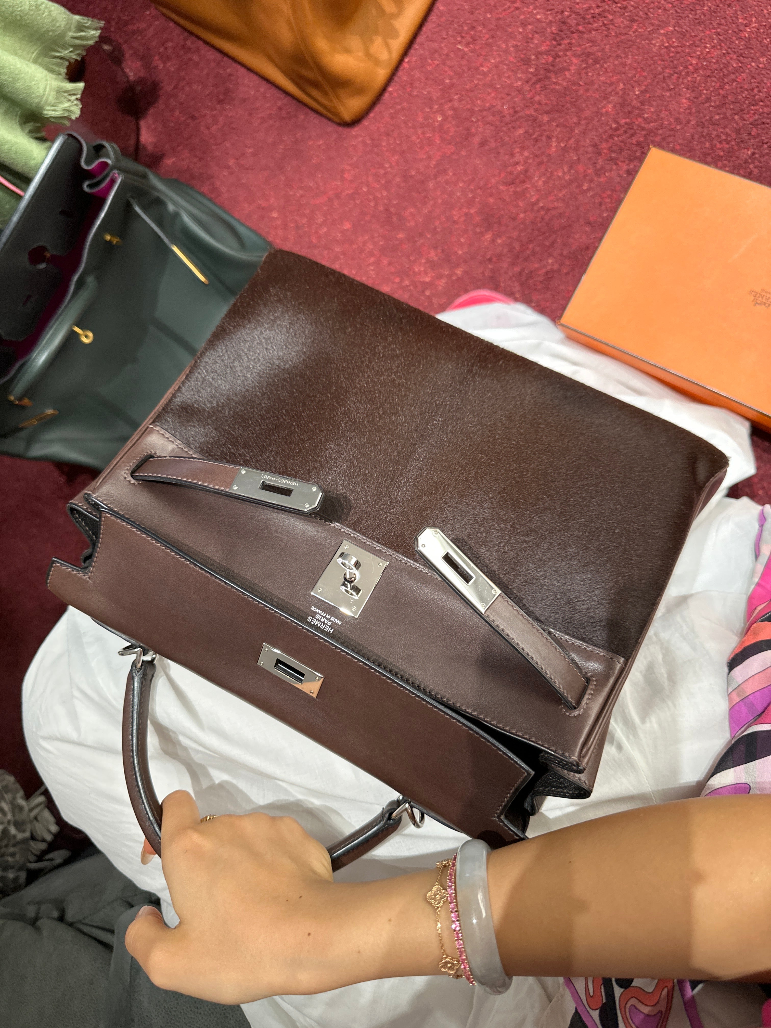 HERMES KELLY 32 HORSE HAIR CHOCOLATE PHW AVCSH2036