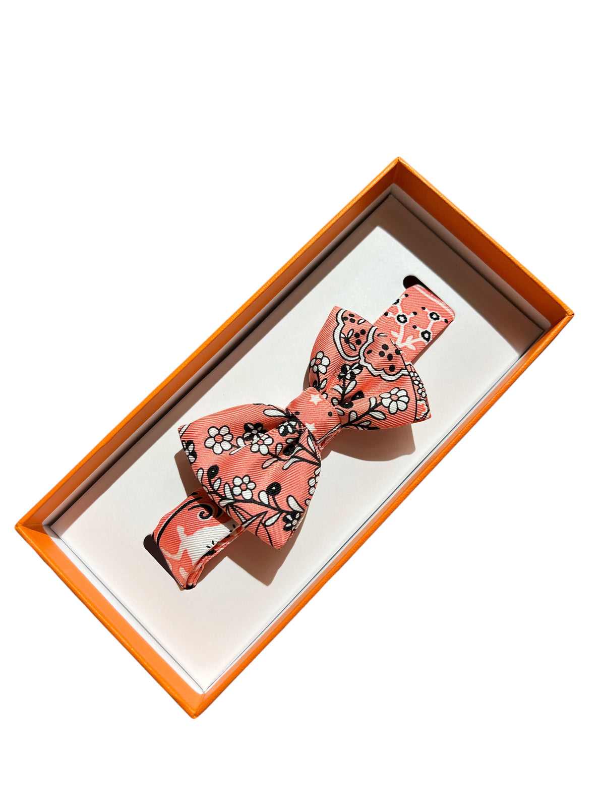 HERMES PINK+WHITE+BLACK SILK BOW TIE 2000000151687