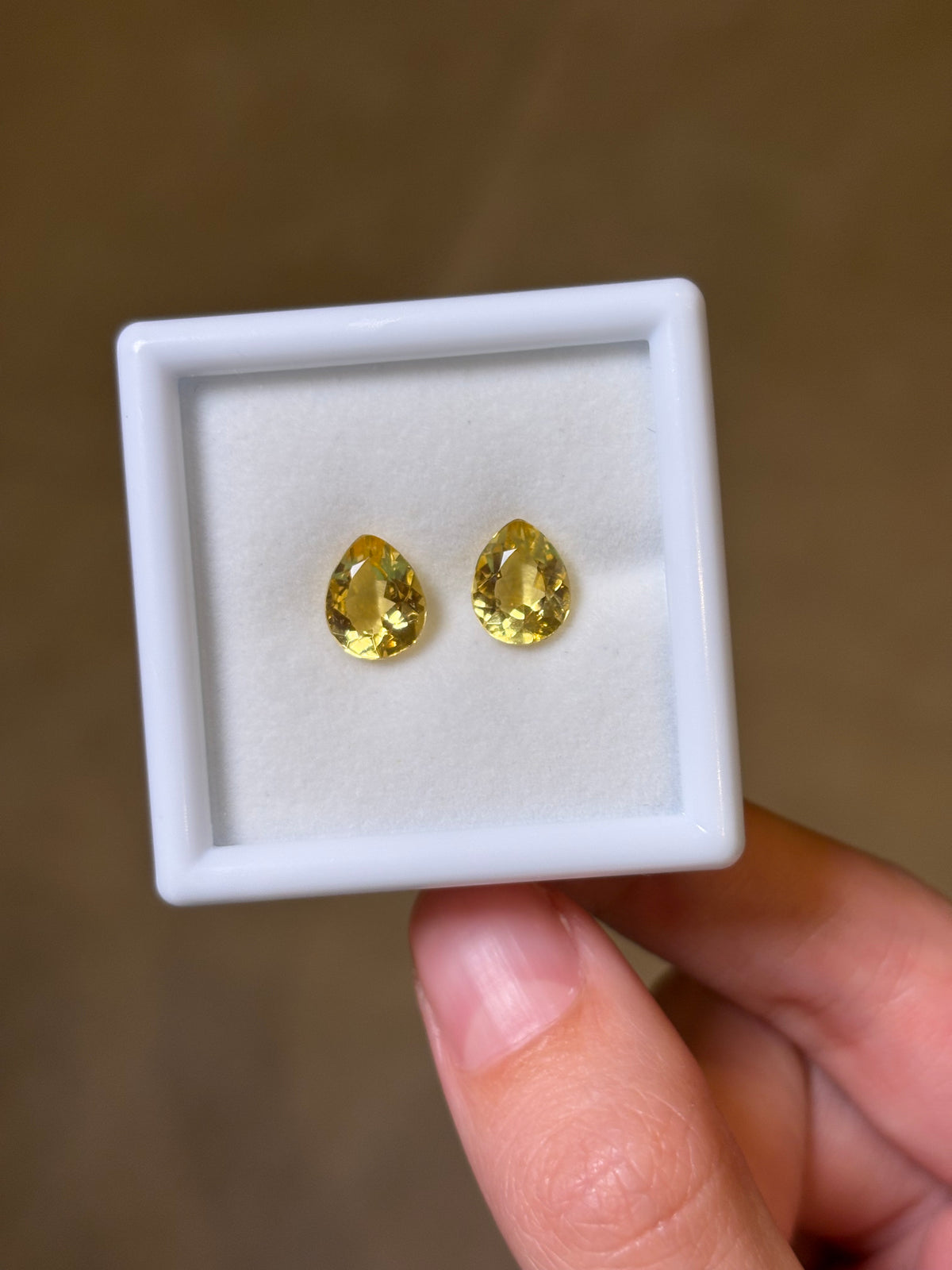 2.60ct Golden Beryl Pear PAIR THAIC0990