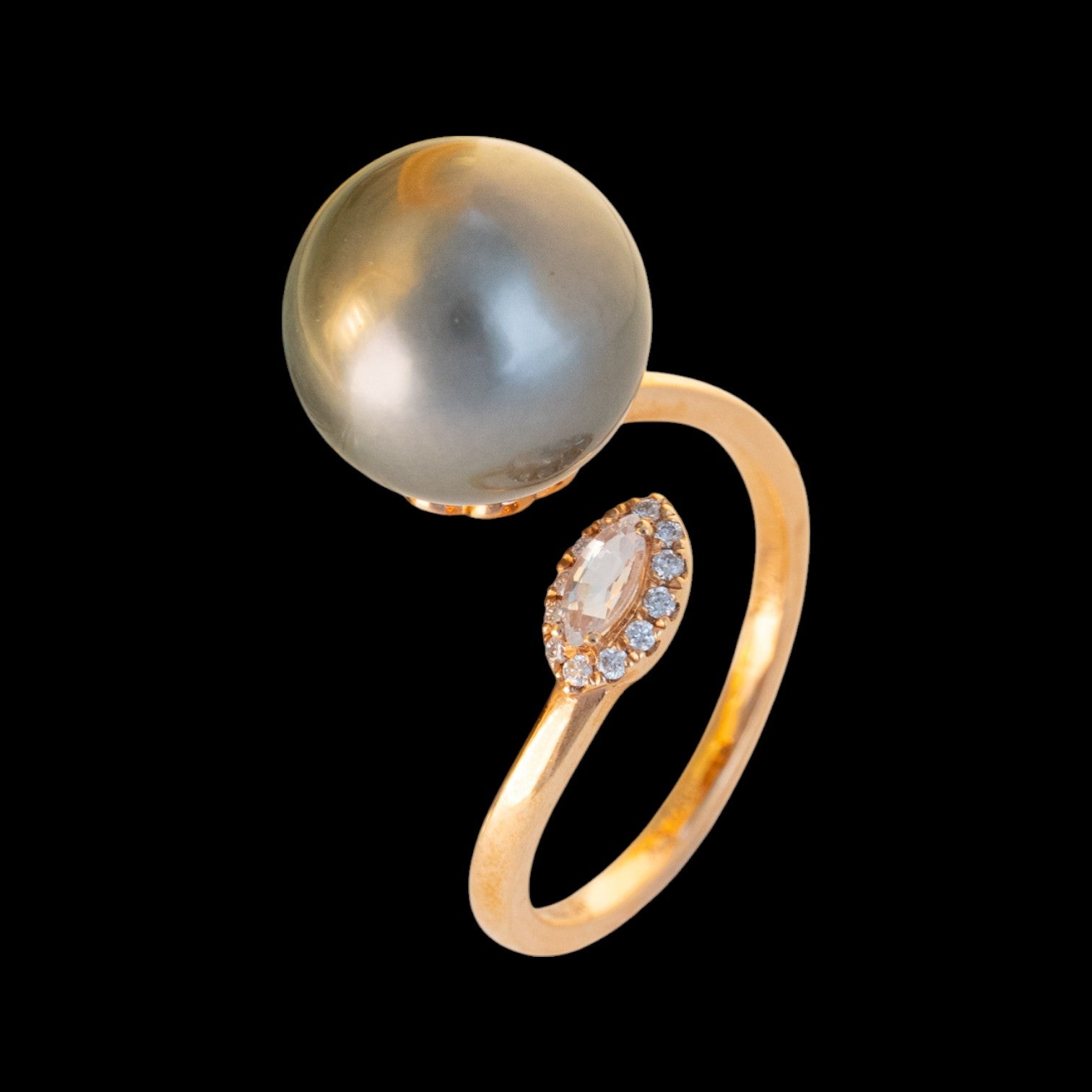 Tahitian Black Pearl 12.2mm & 0.06ct White Sapphire Diamond Ring set in 18K Yellow Gold