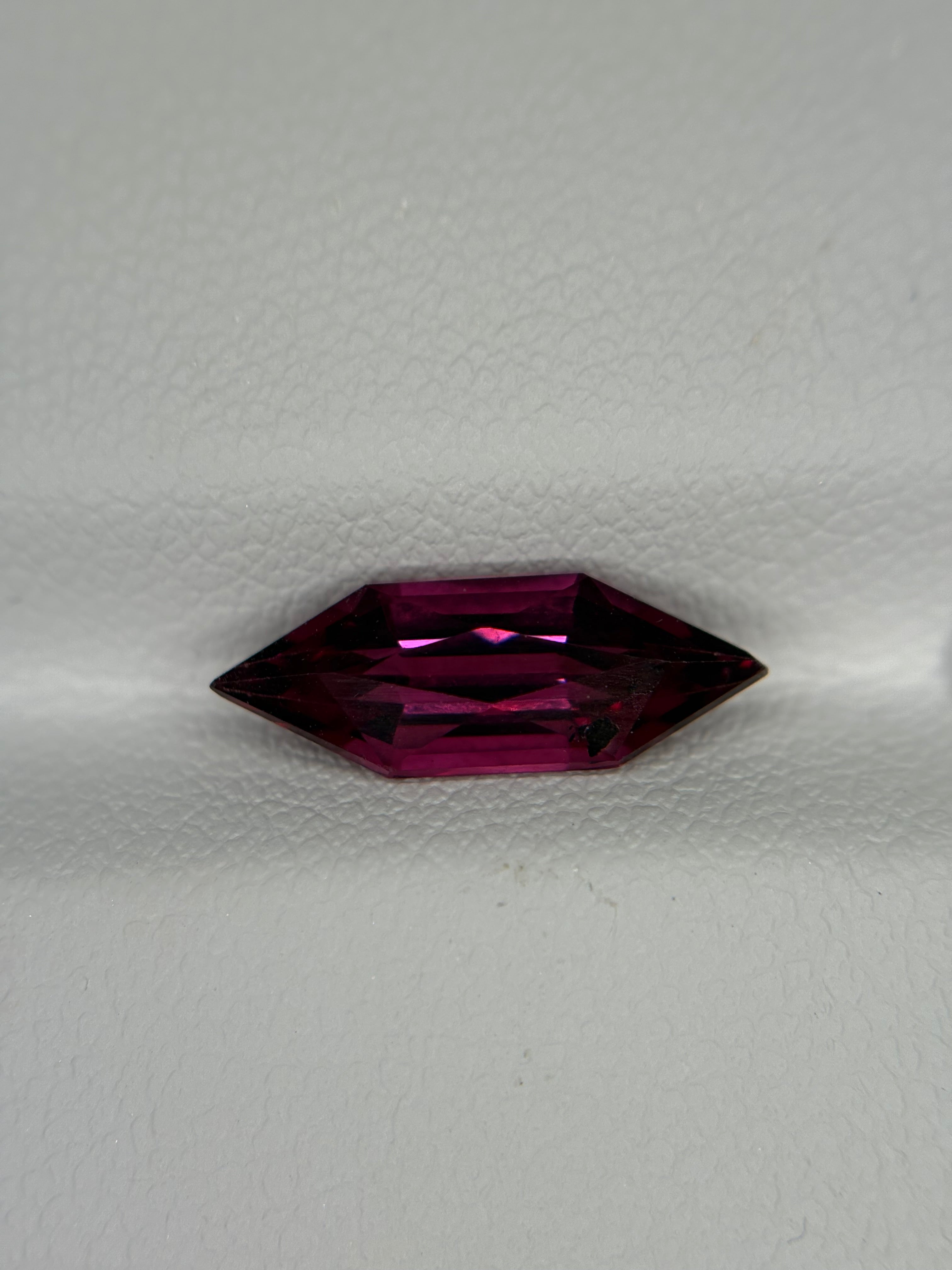 2.70ct Malaya Garnet (Zaddy's cut) THAIC0649
