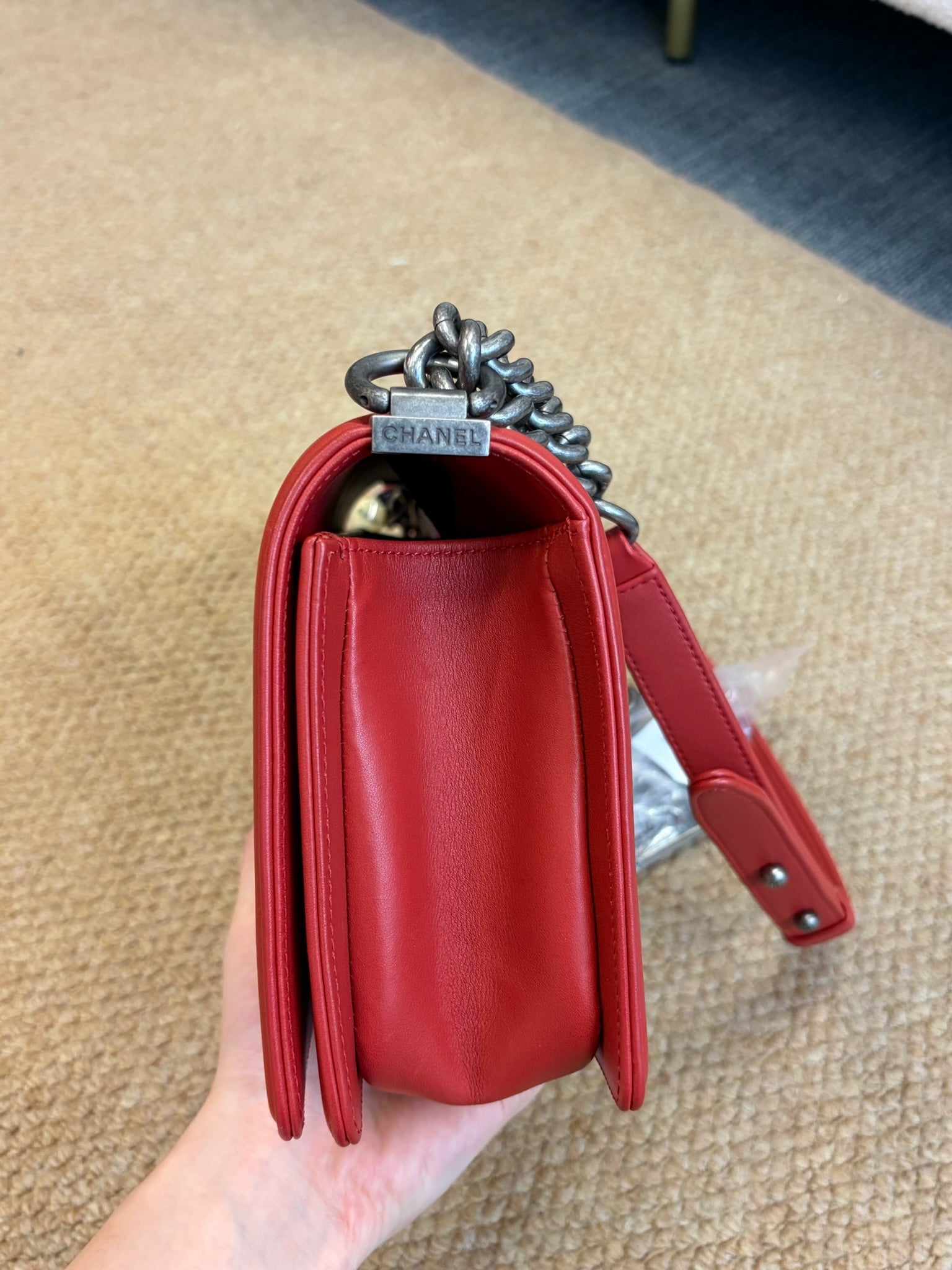 Chanel Le Boy Medium Chevron Red