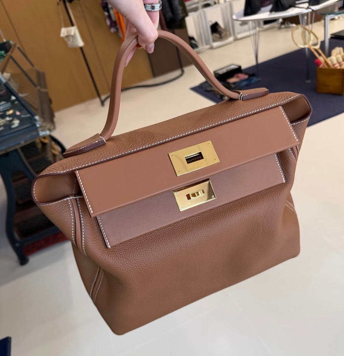 HERMES 24/24 35 GOLD GHW AVCB1063