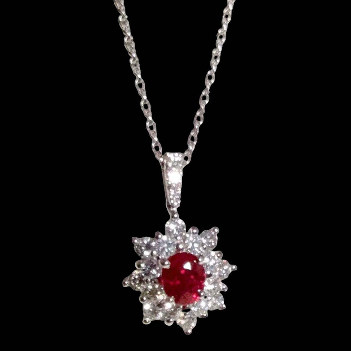 1.01ct Burma (Myanmar) Natural Pigeon Blood Ruby & 0.93ct Diamond Necklace set in Platinum