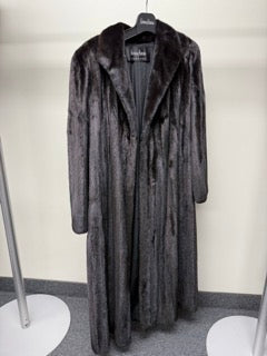 Brown Mink Jacket
Jacket - Brown GM18102030439