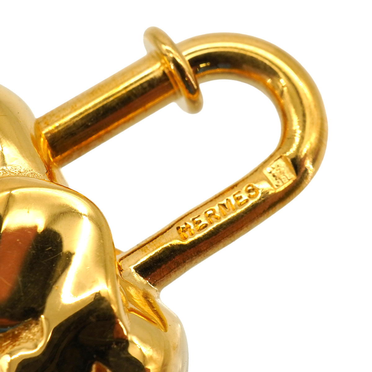 HERMES CADENA CHARM EXOTISME ELEPHANT 1988 GOLD ACCESSORY 90343336