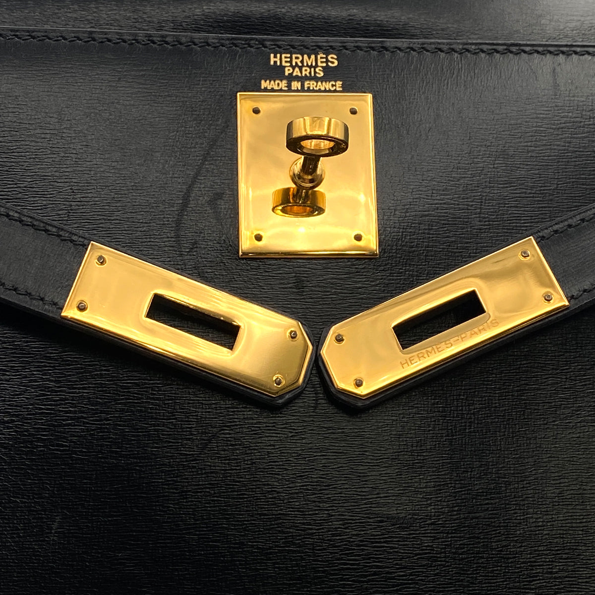 HERMES KELLY 28 SELLIER BLACK BOXCALF HAND SHOULDER BAG 1985 CIRCLE O GOLD HARDWRE 90315004