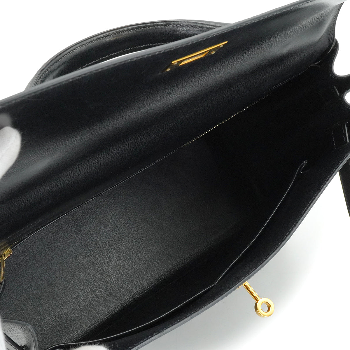 HERMES KELLY 32 RETOURNE BLACK BOX CALF HAND SHOULDER BAG 2001 SQUARE E GOLD HARDWARE 90339637