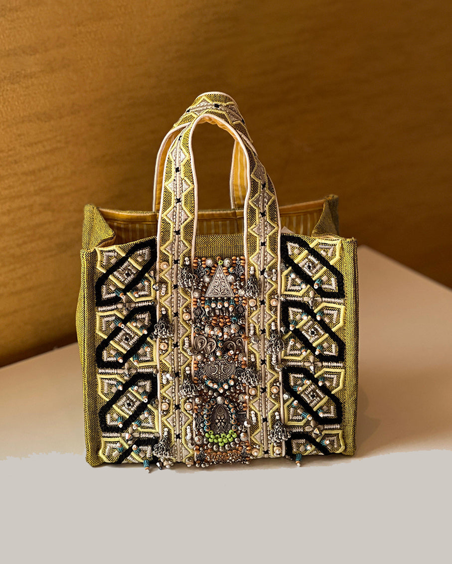 Hand Woven Tribes of Arabia Design with Bedouin Silverware Bag