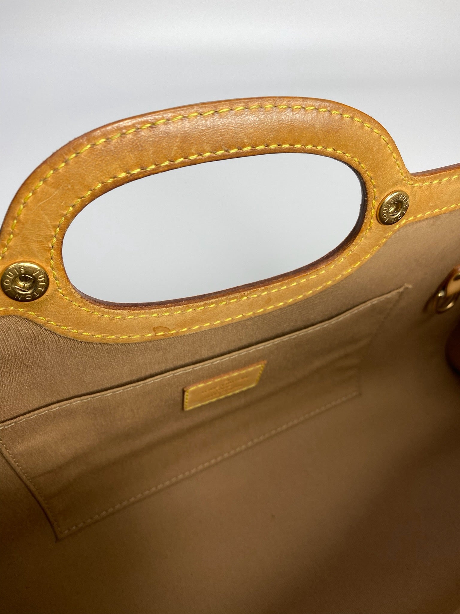 Louis Vuitton Vernis patent leather handbag detail