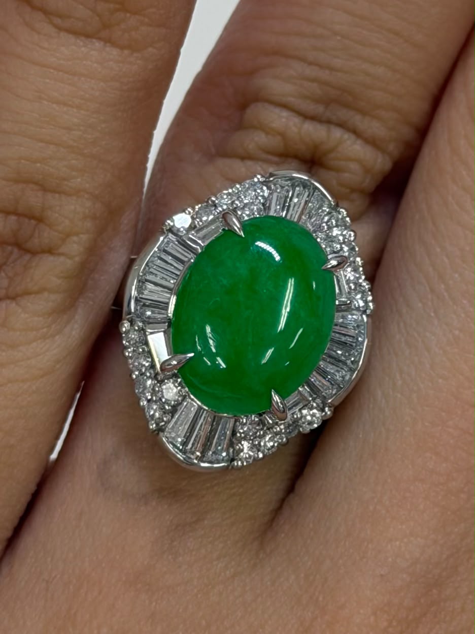 Jade Ring 4.28 (GRJ) + D1.0 in Pt900 (JJ11232) JJC1402