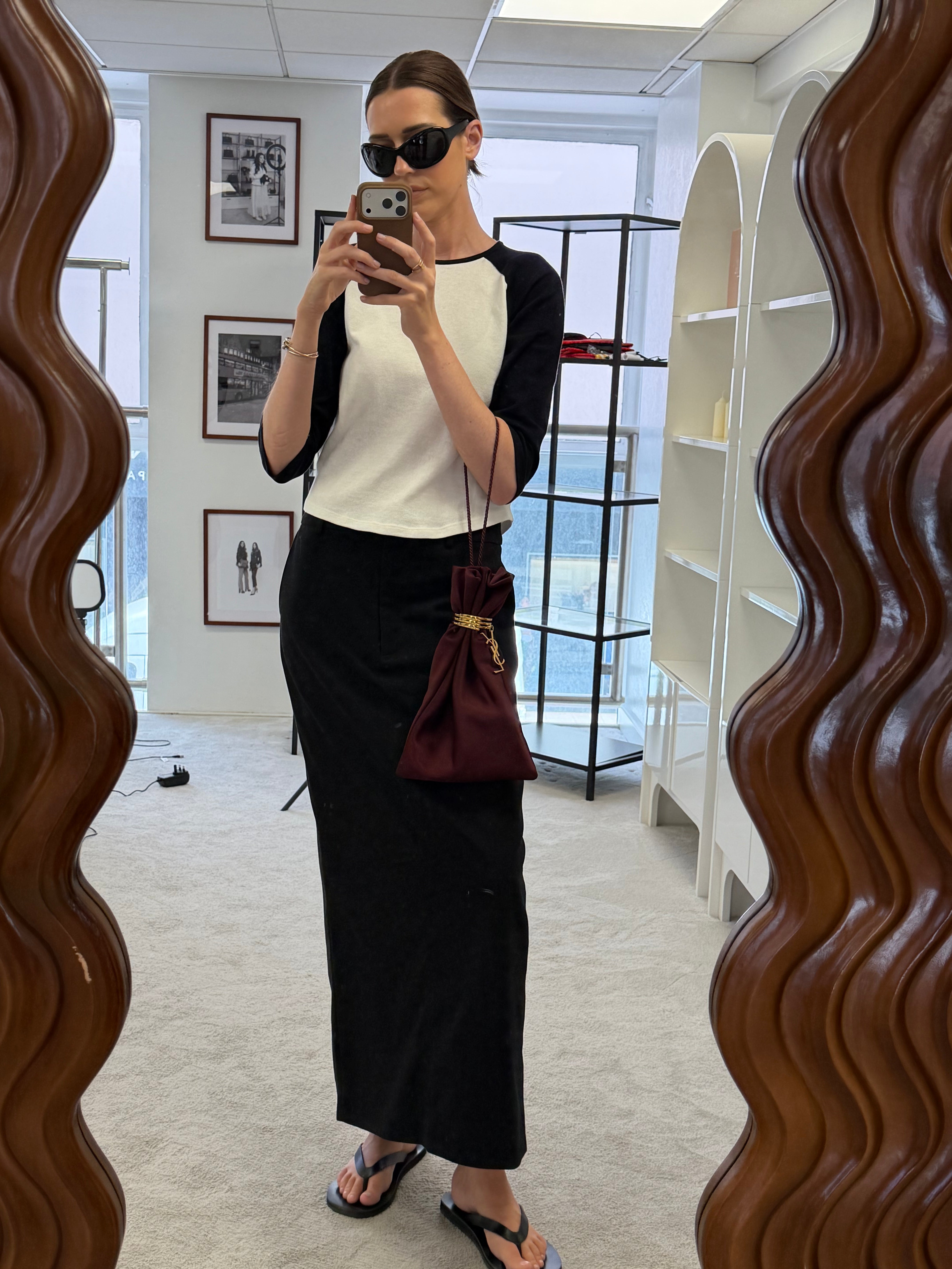 Saint Laurent Satin Evening Clutch Bag with Gold-Tone Hardware ANL0123