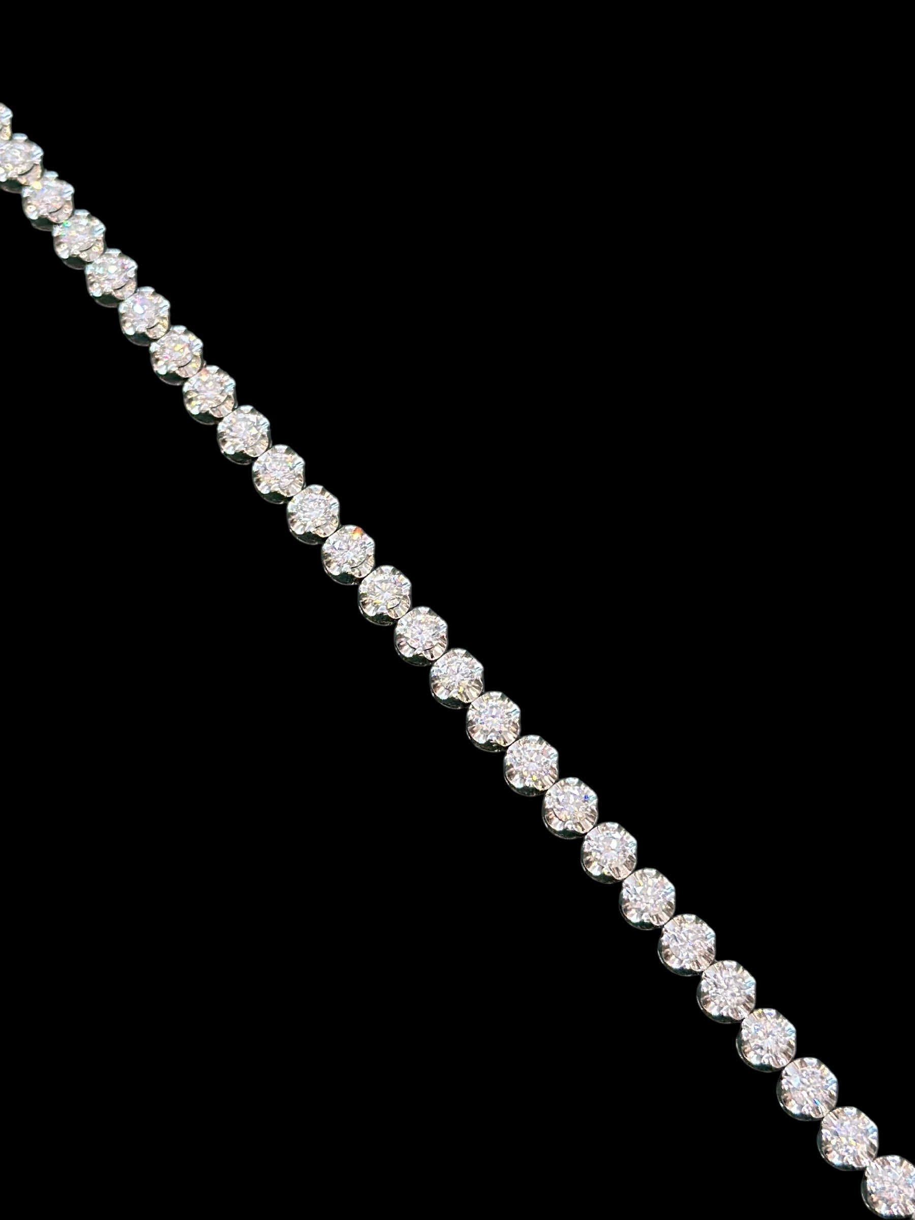 4.20ct Natural Classic White Tennis Bracelet set in 18K Gold