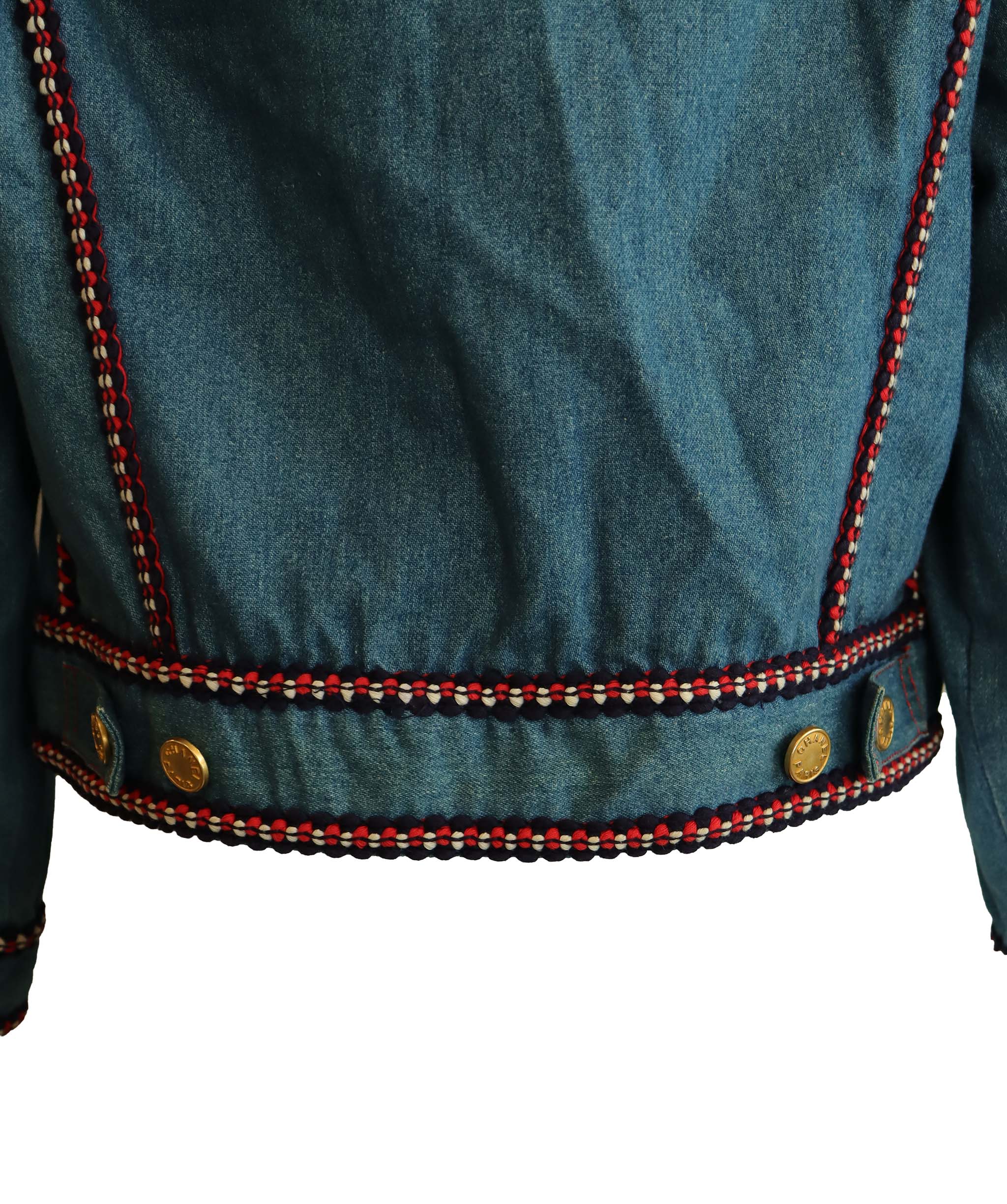 Chanel Denim Jacket size 42 DXBCD1225
