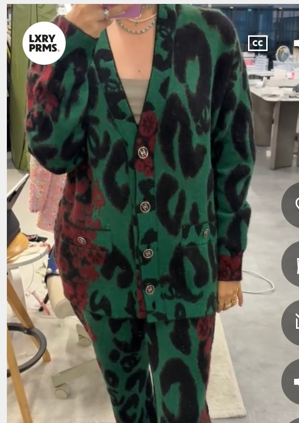 Chanel 2023 Leopard print Mohair Cardigan UKL1495