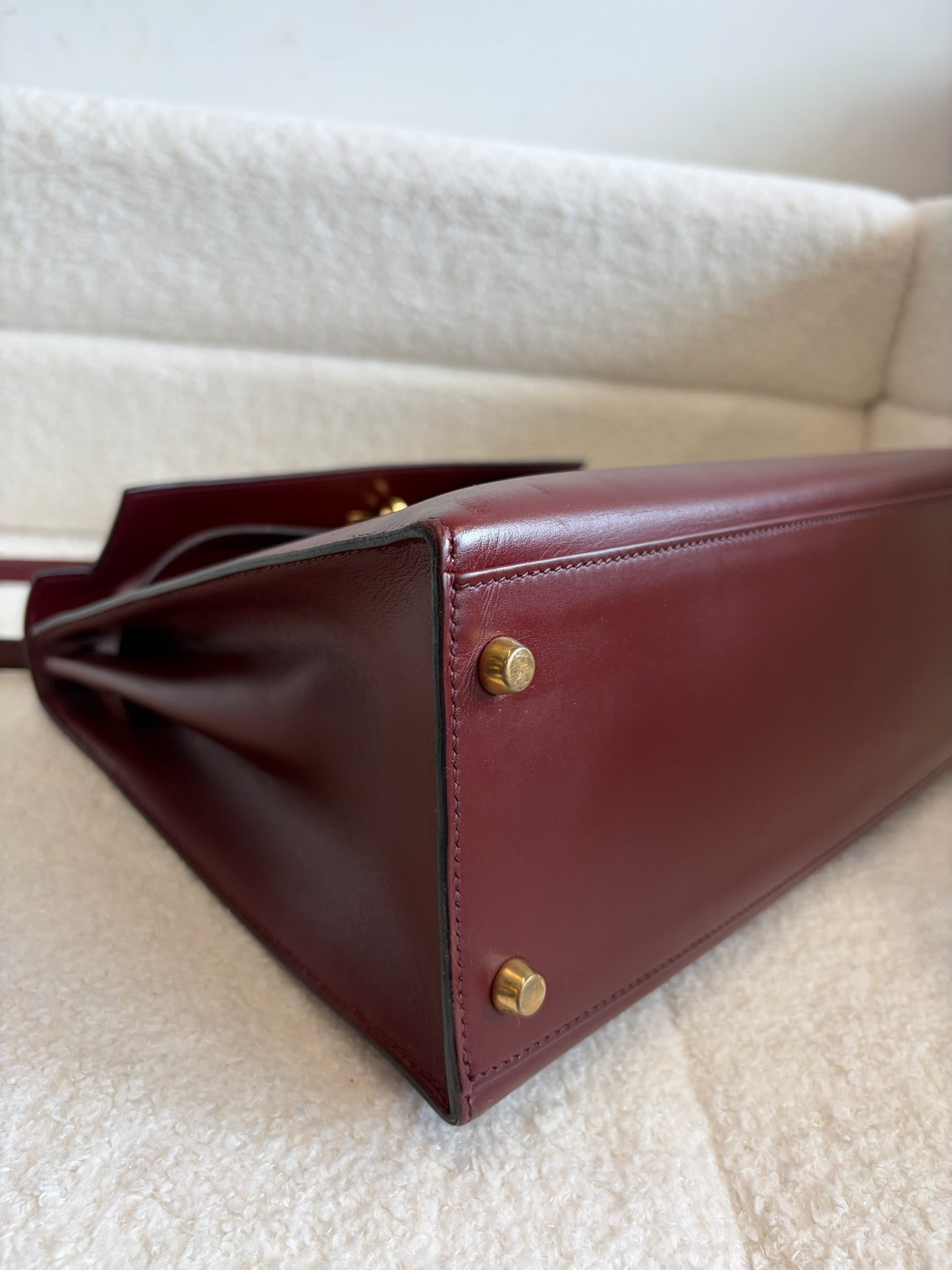 Hermès Kelly 32 Bordeaux GHW-