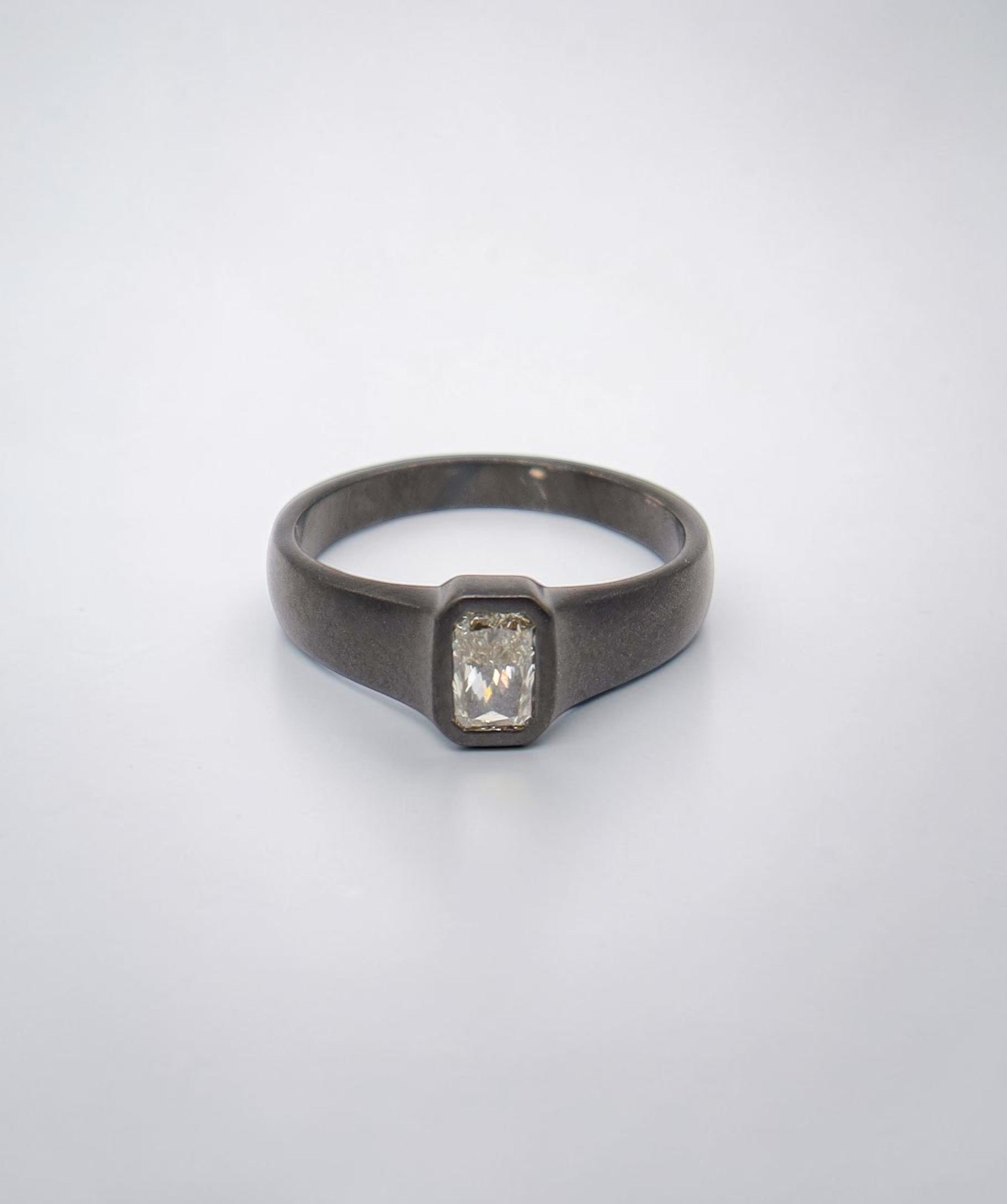 0.41ct Diamond Cushion Rhodium Ring DXBS6653