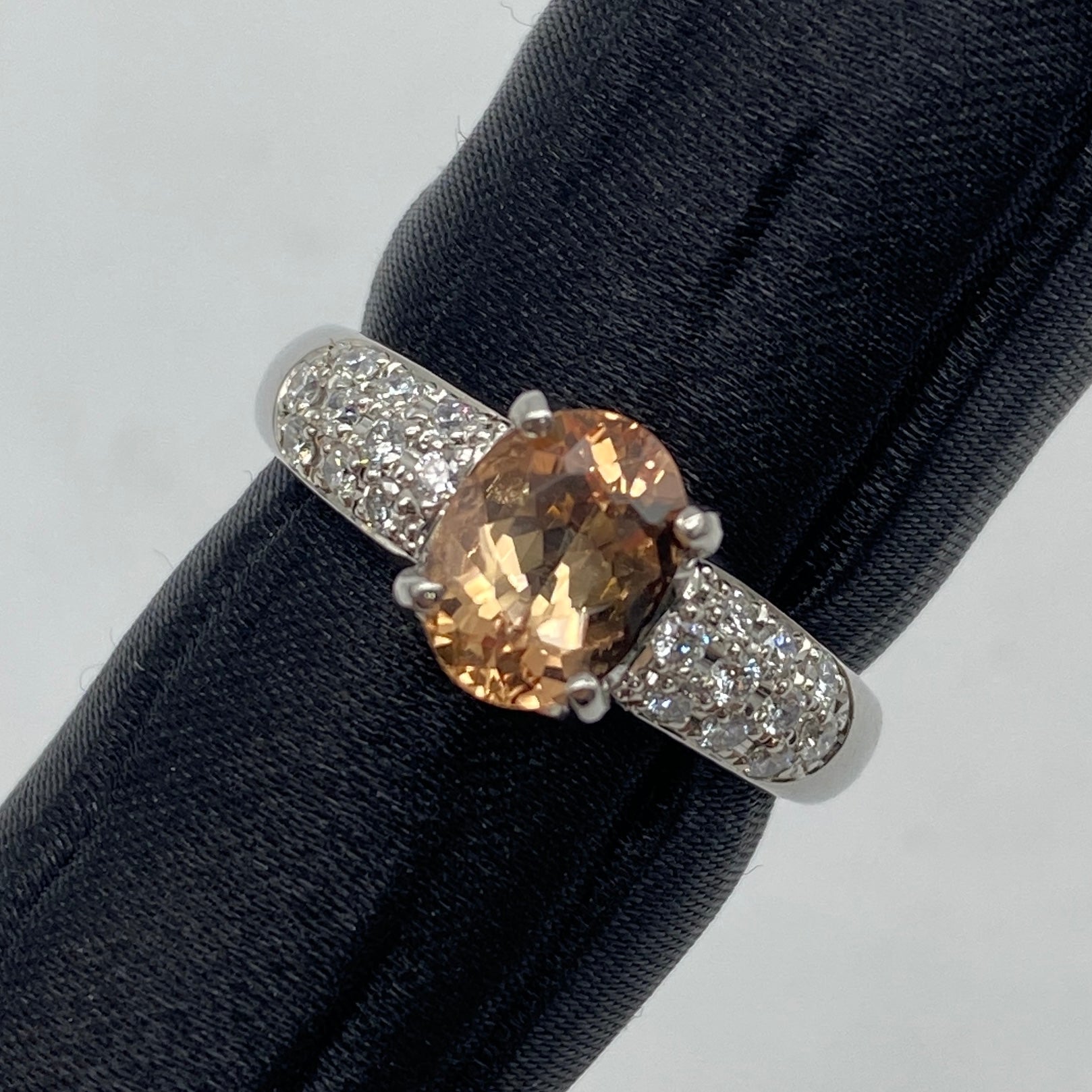 Pt900 IP Topaz Ring IPT1.46 NGLSorting US6.25 57895