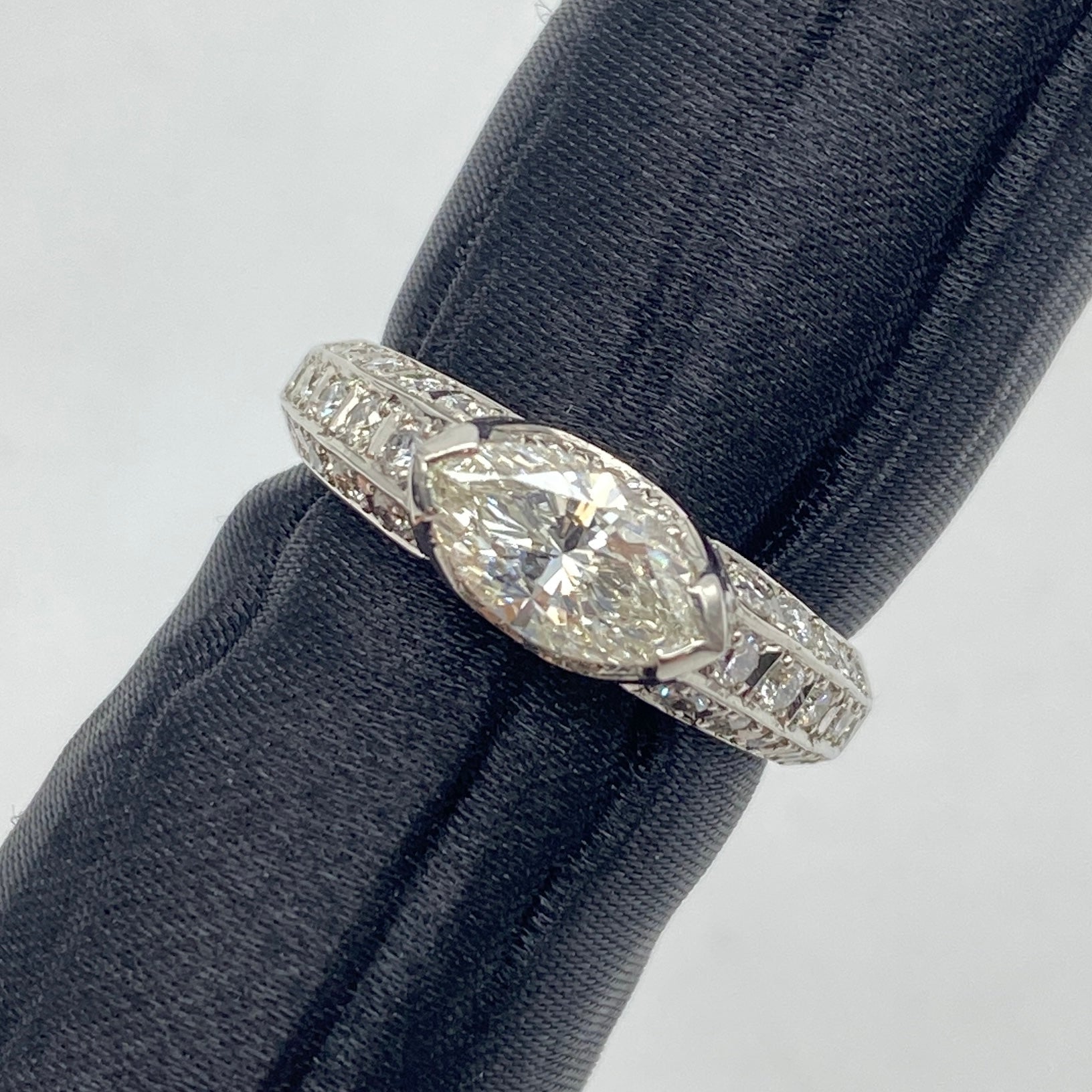 Pt900 Diamond Ring D1.021 US5.5 58759