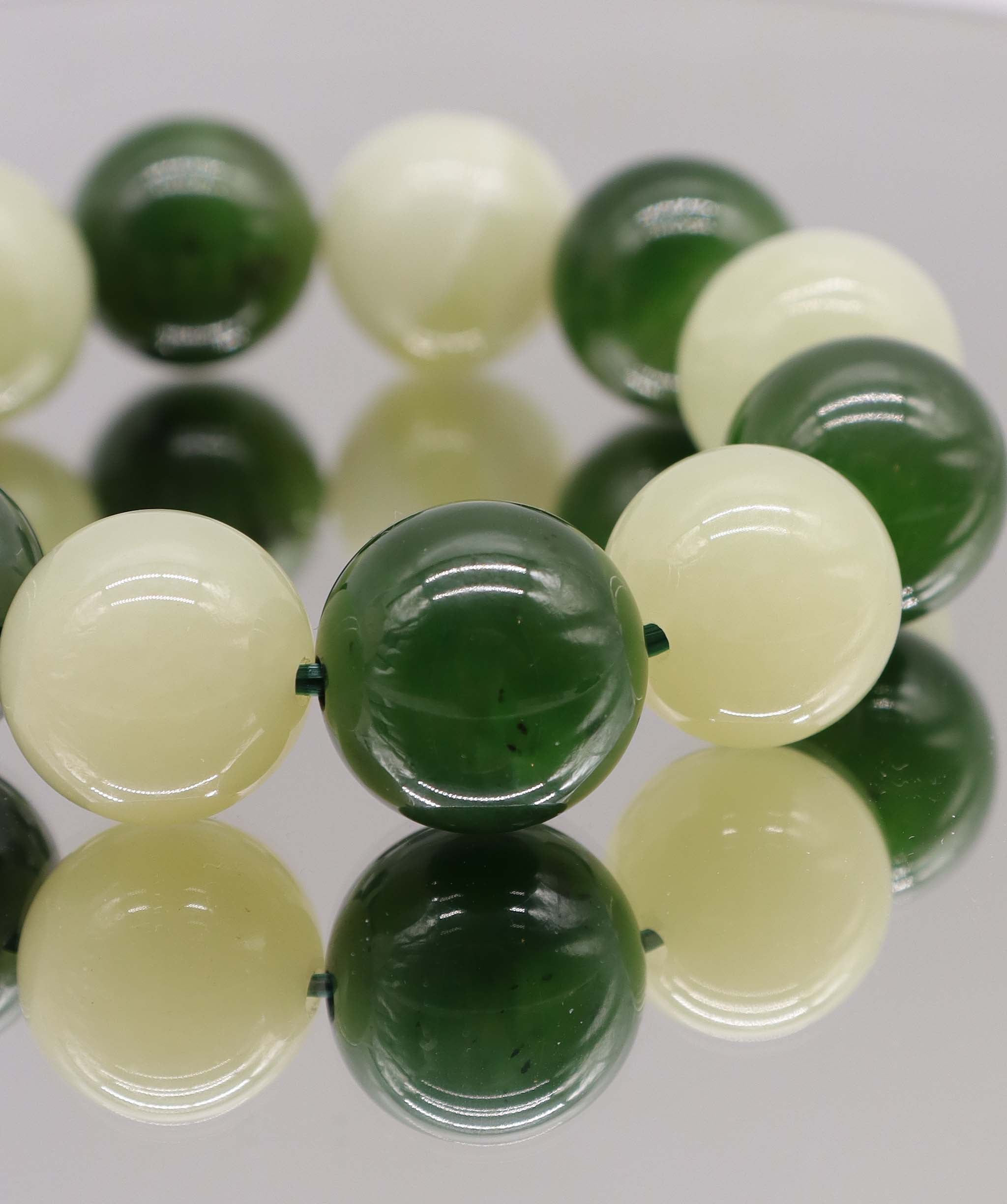 430ct Type AAA Ying Yang Natural Siberian Jade Bracelet D16mm-17mm DXBCS2222