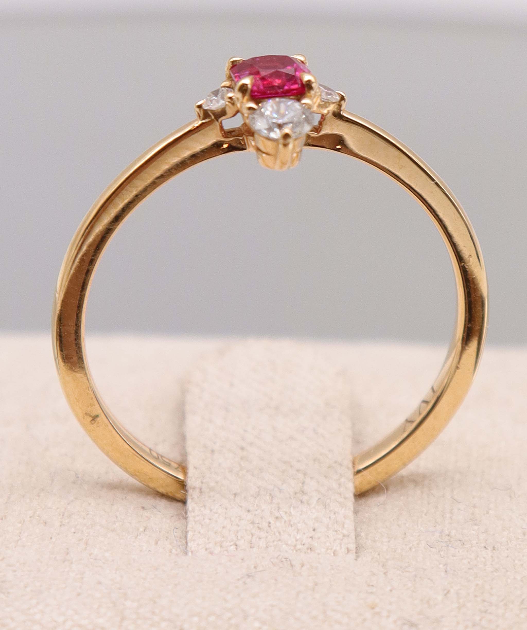 Jedi Spinel Supremacy & Diamond Ring in 18K Gold DXBCS2215
