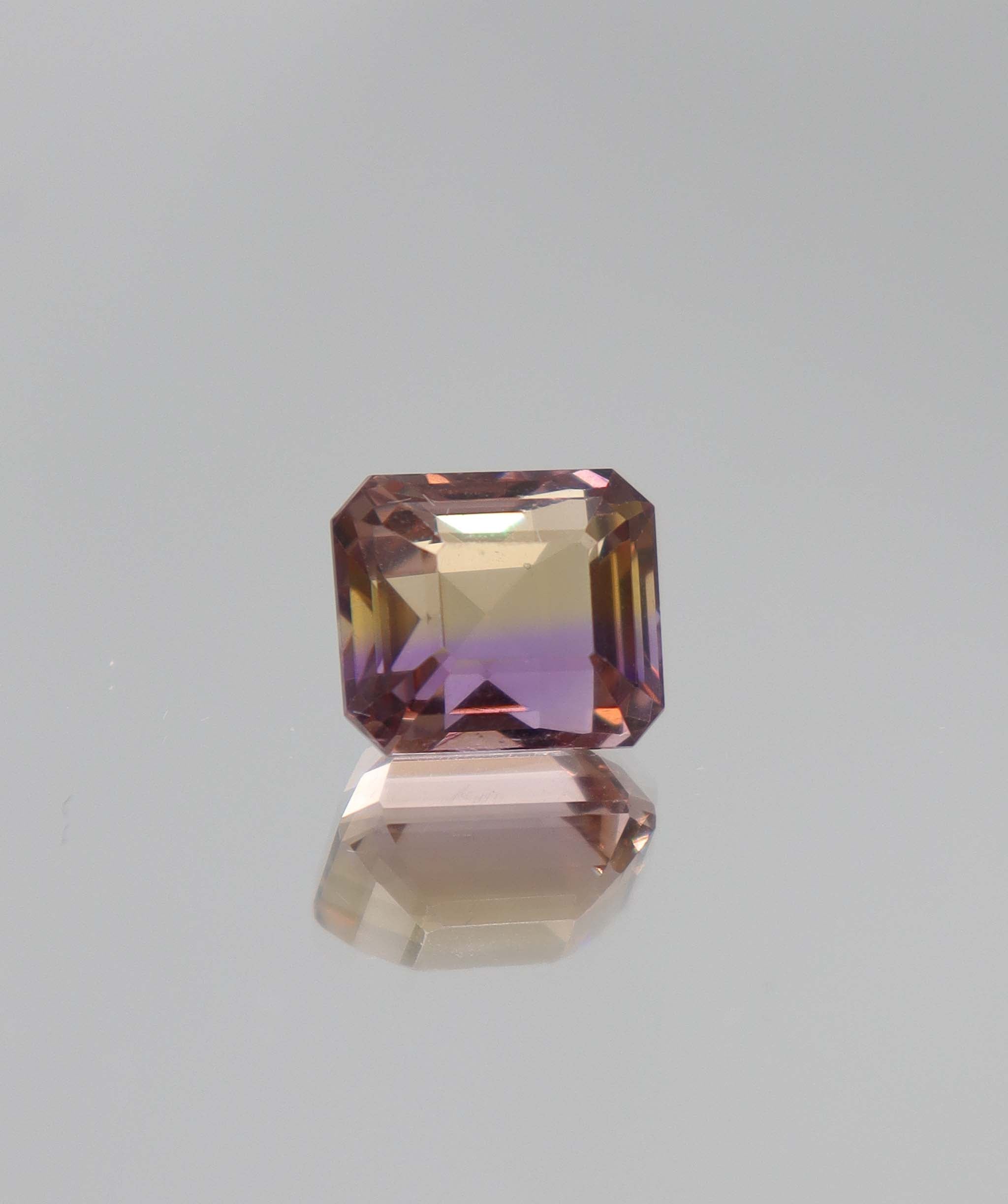Ametrine DXBD0569
