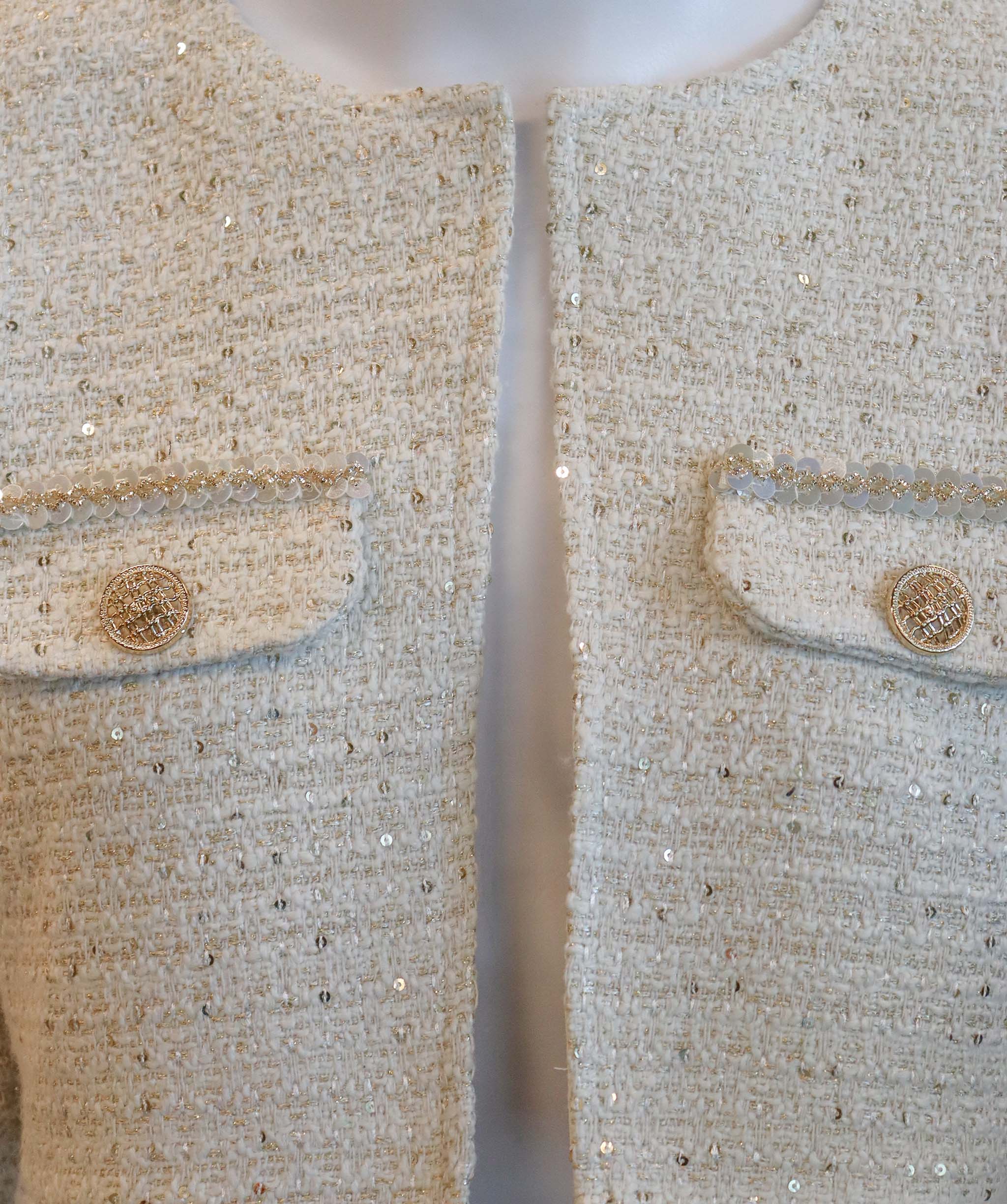 Cream gold Amara cropped jacket TP003