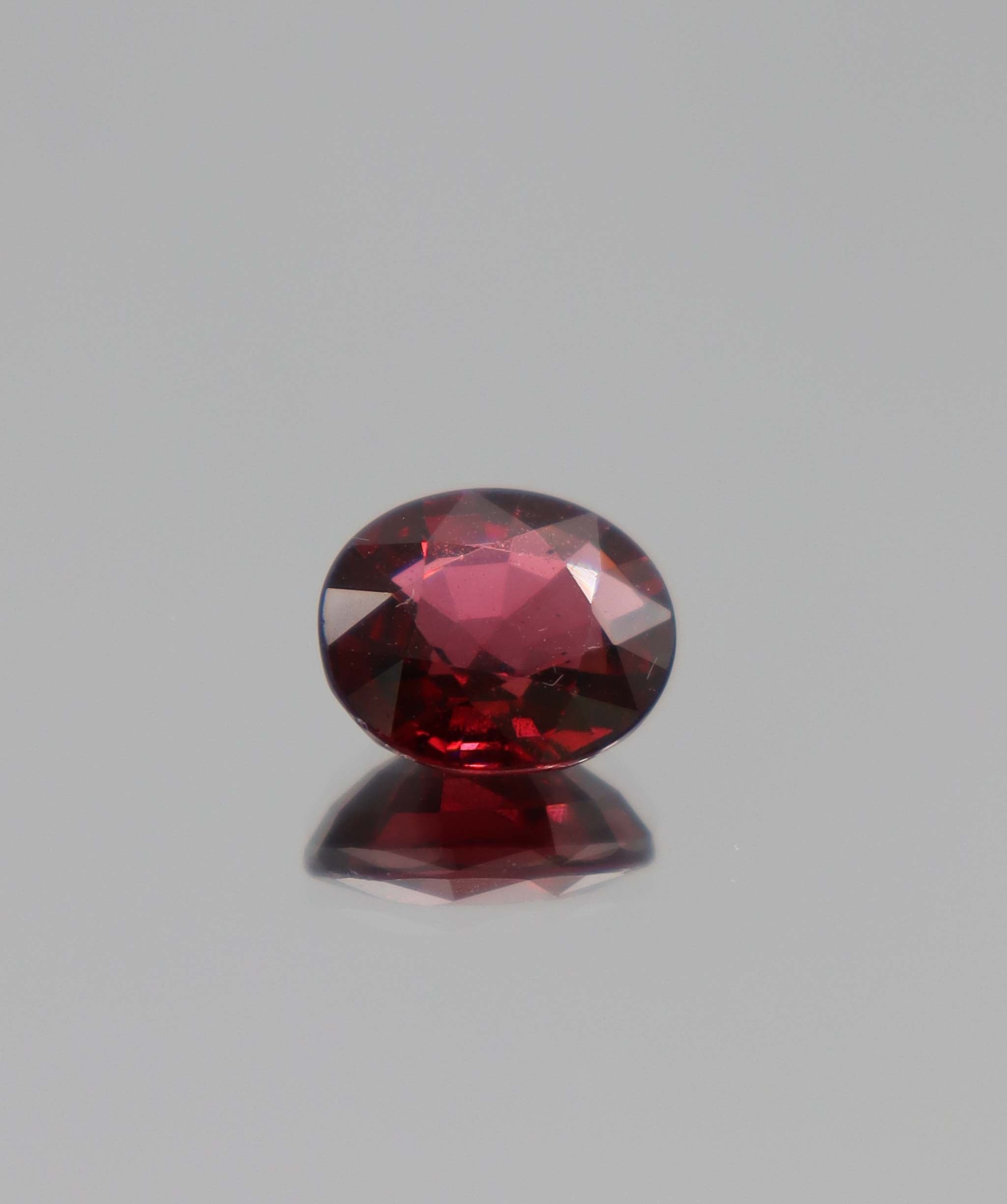 4.57ct Rhodolite DXBCS0388
