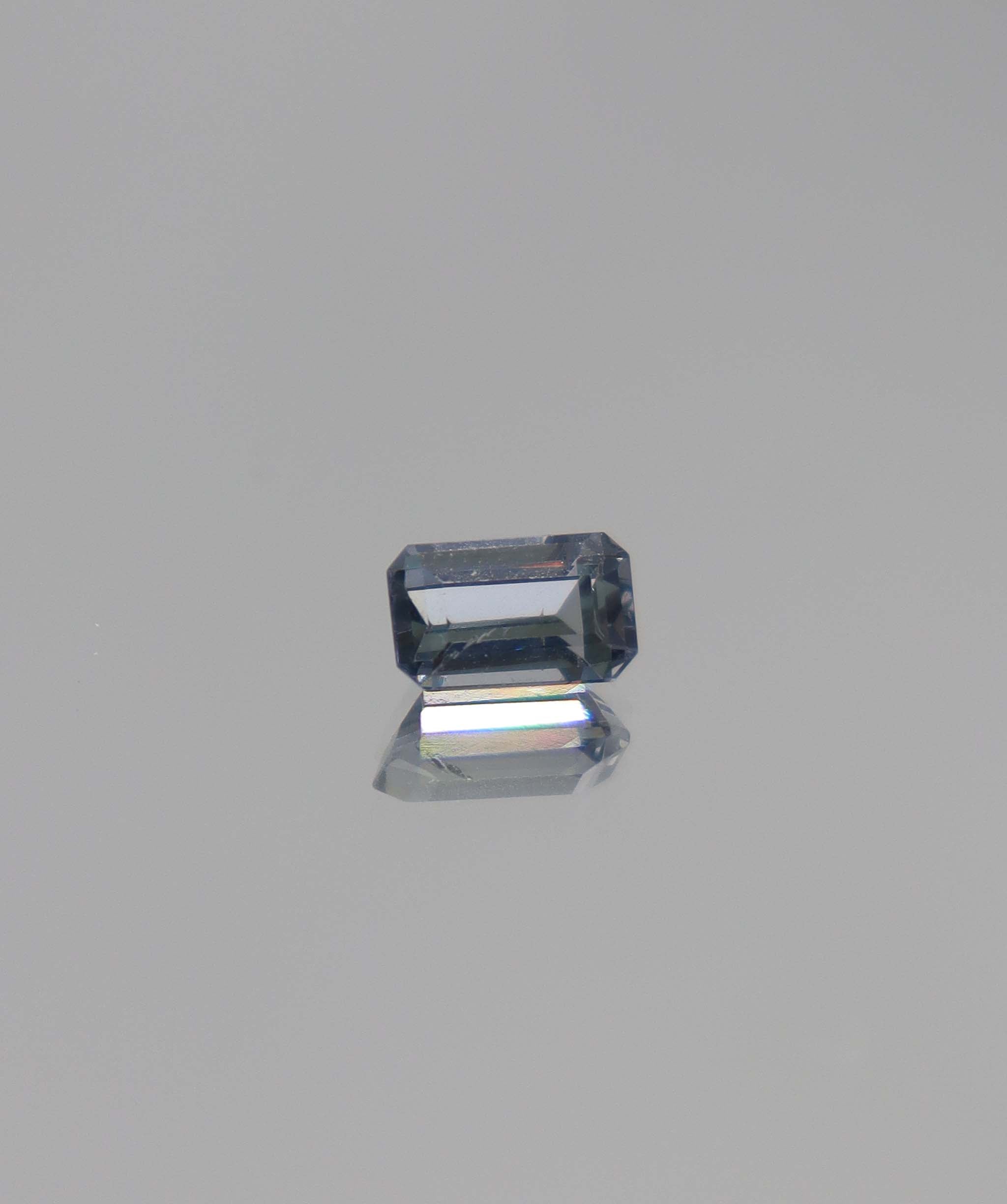1.47ct Silver Blue Spinel Emerald DXBCS1594