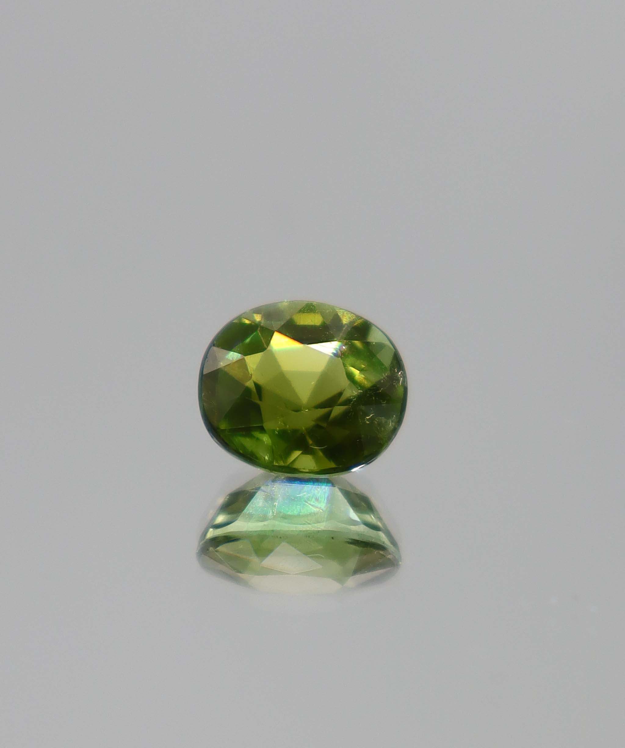 2.92ct Chameleon Green Tourmaline DXBCS0241