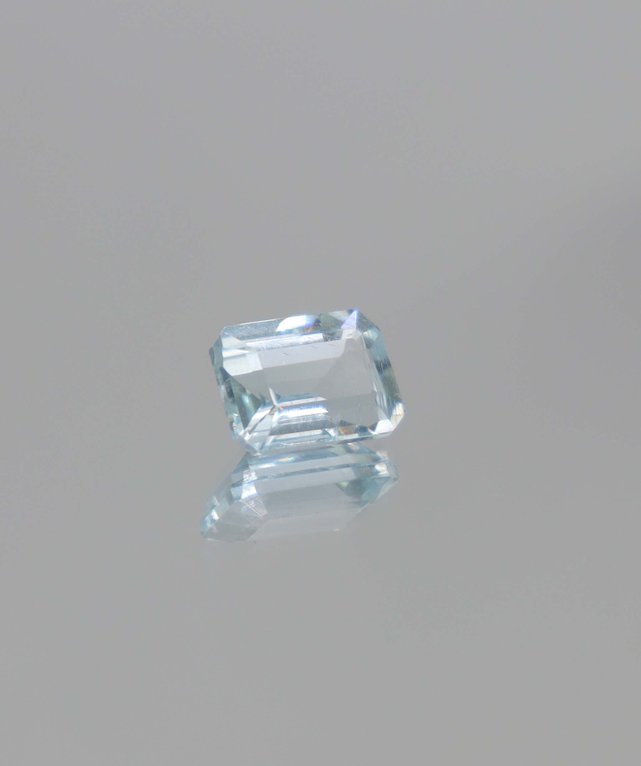 3.06ct Aquamarine Emerald DXBCS0099