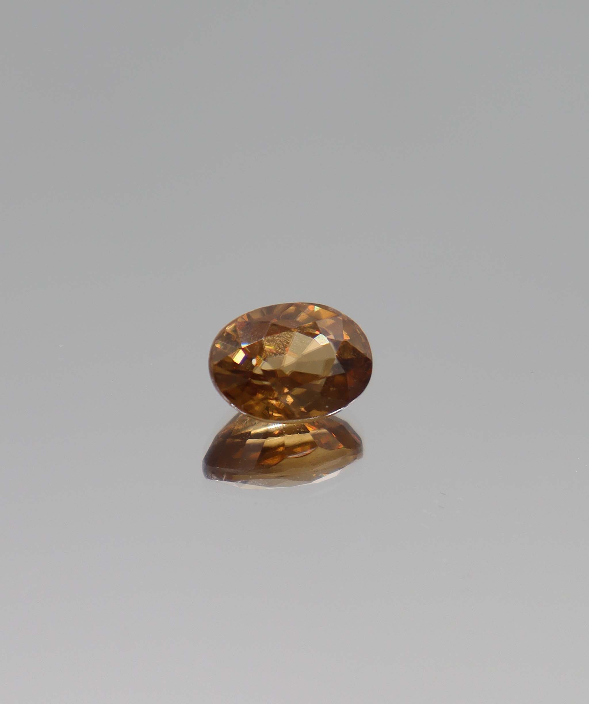 7.53ct Golden Whiskey Zircon DXBCS0140