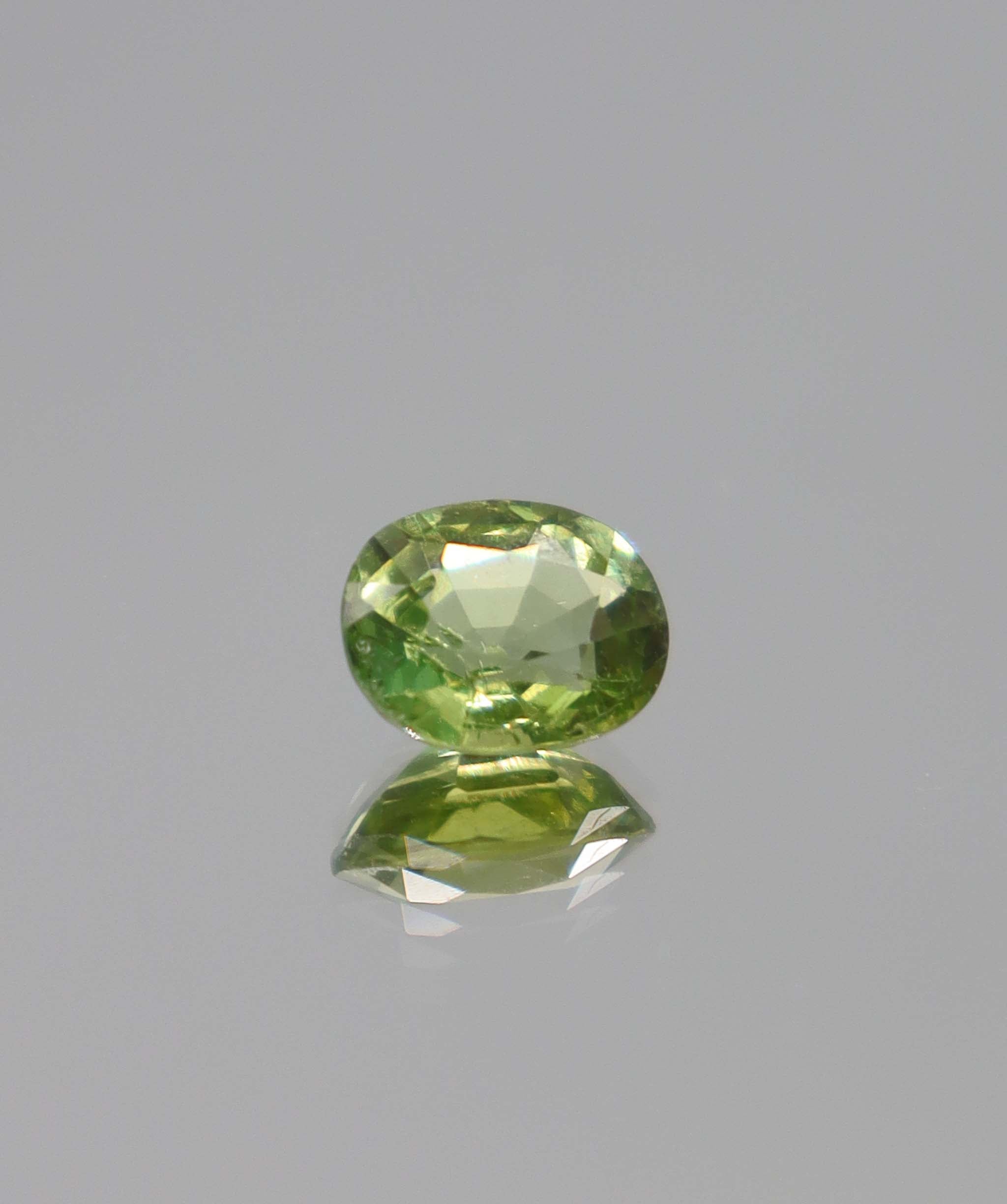 2.26ct Polychrome Green Tourmaline DXBCS0235