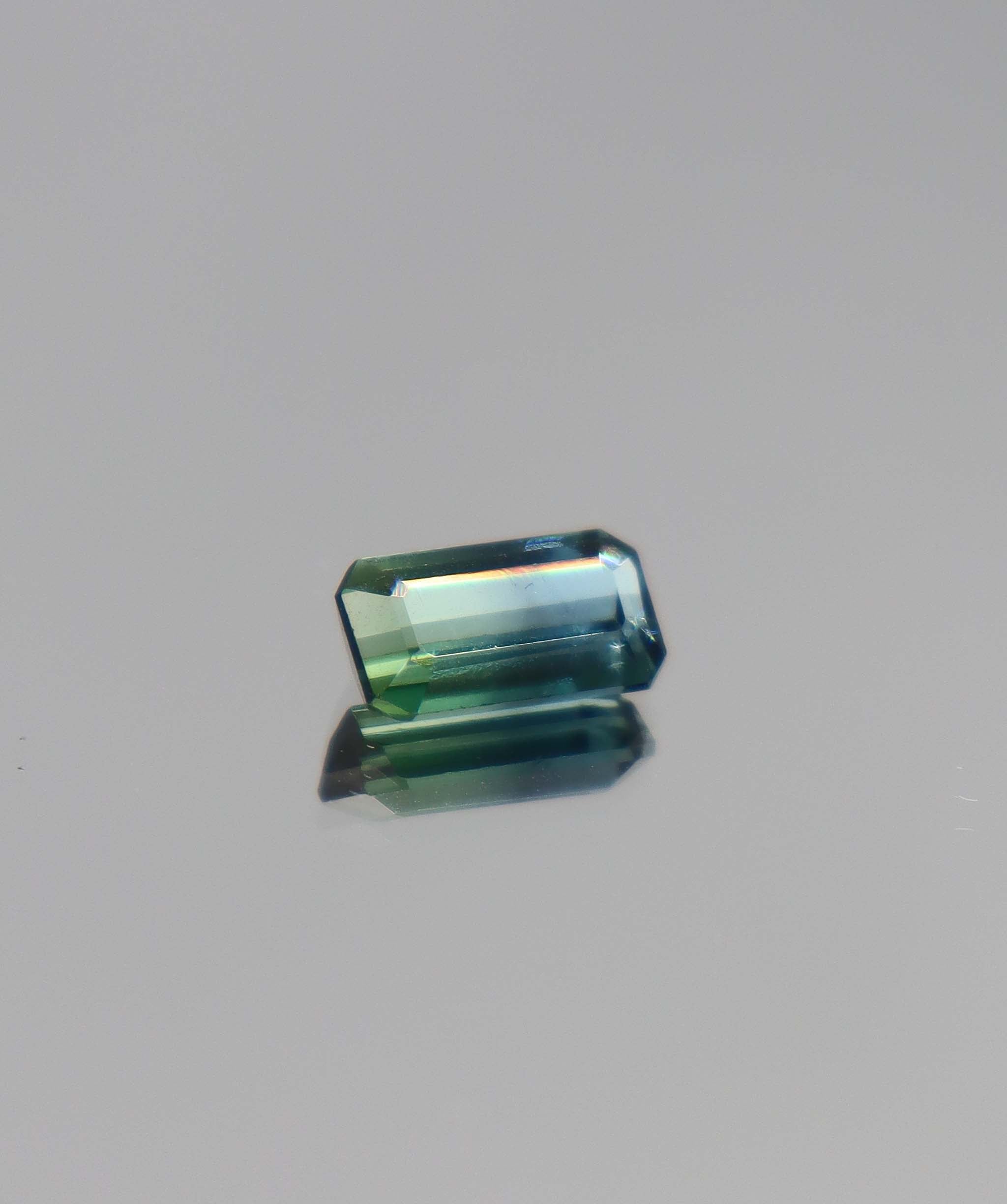 1.75ct Bi-color Green-Blue Tourmaline DXBCS1075