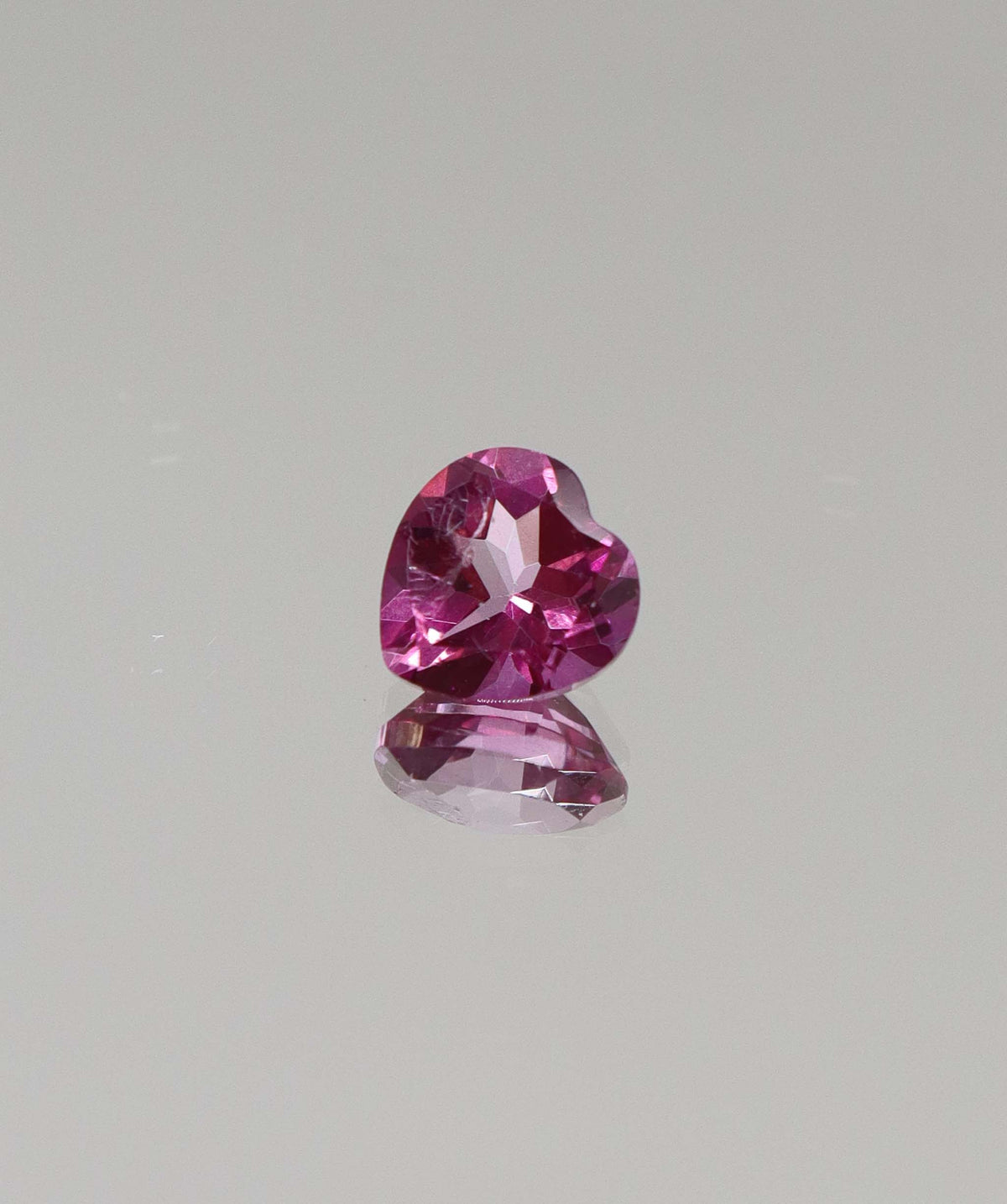 ~1.5ct Hot Pink Topaz Heart THAIC0670