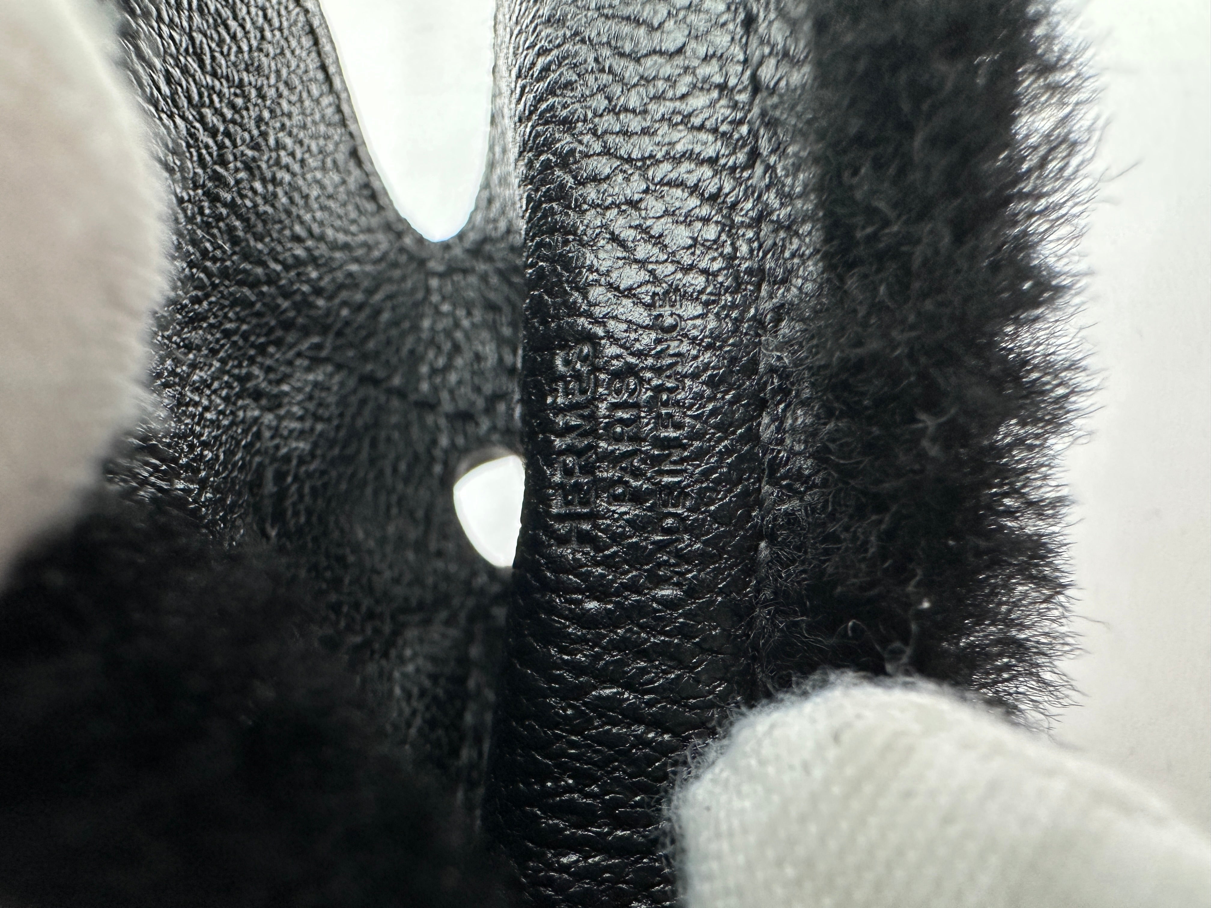 Rodeo Robeo Plush PM charm Noir
