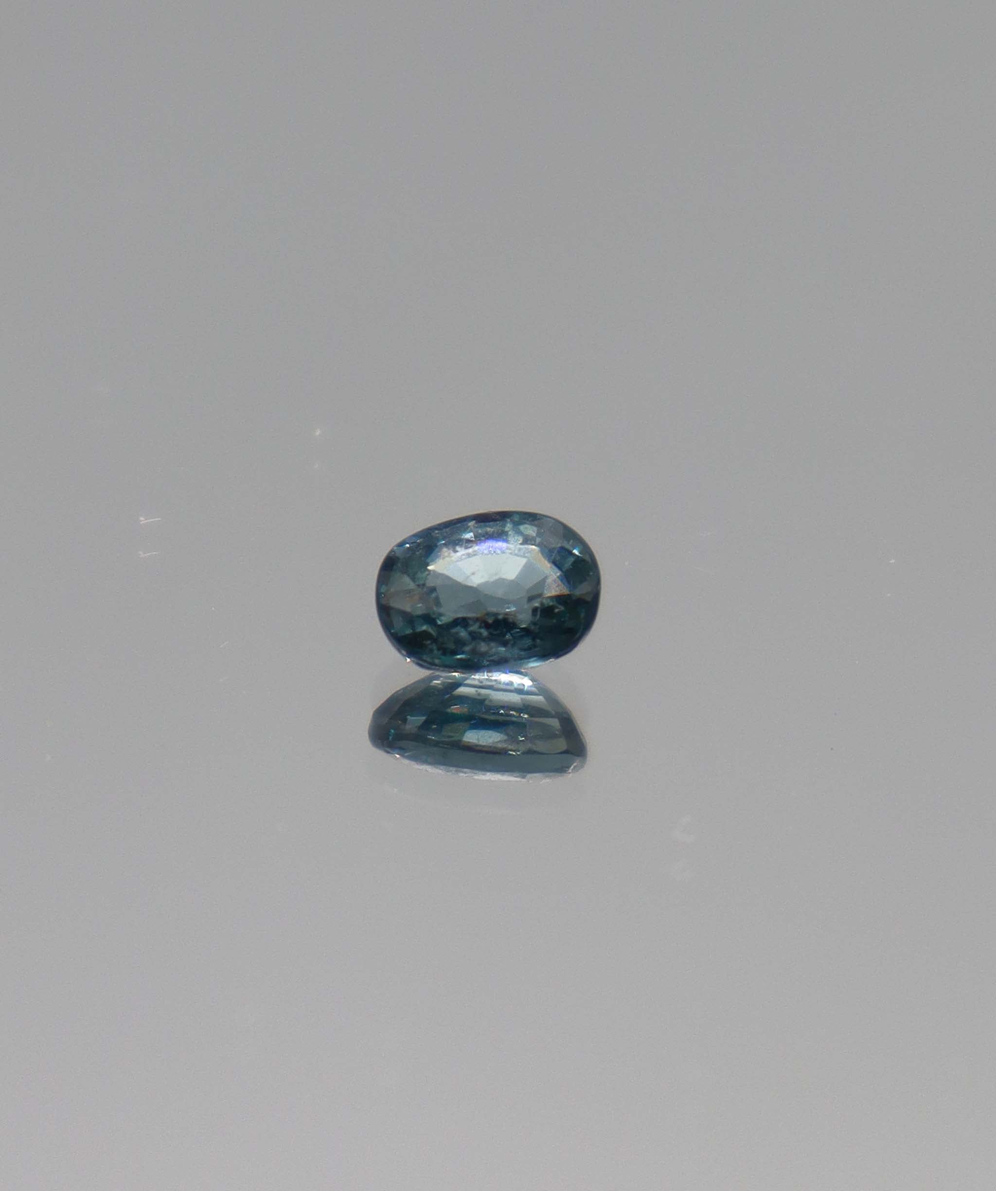 0.79ct Blue Spinel Oval DXBCS1574