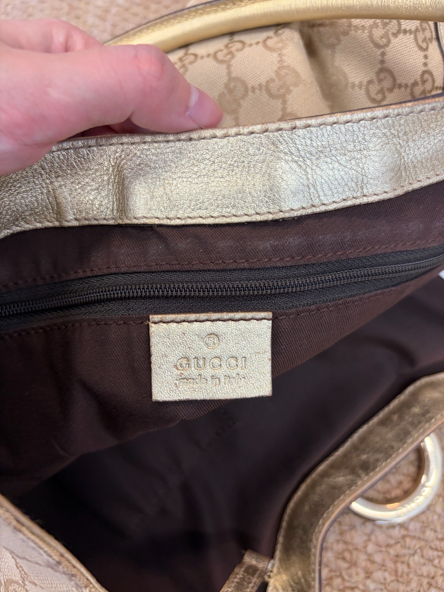 Gucci D-Ring Handbag